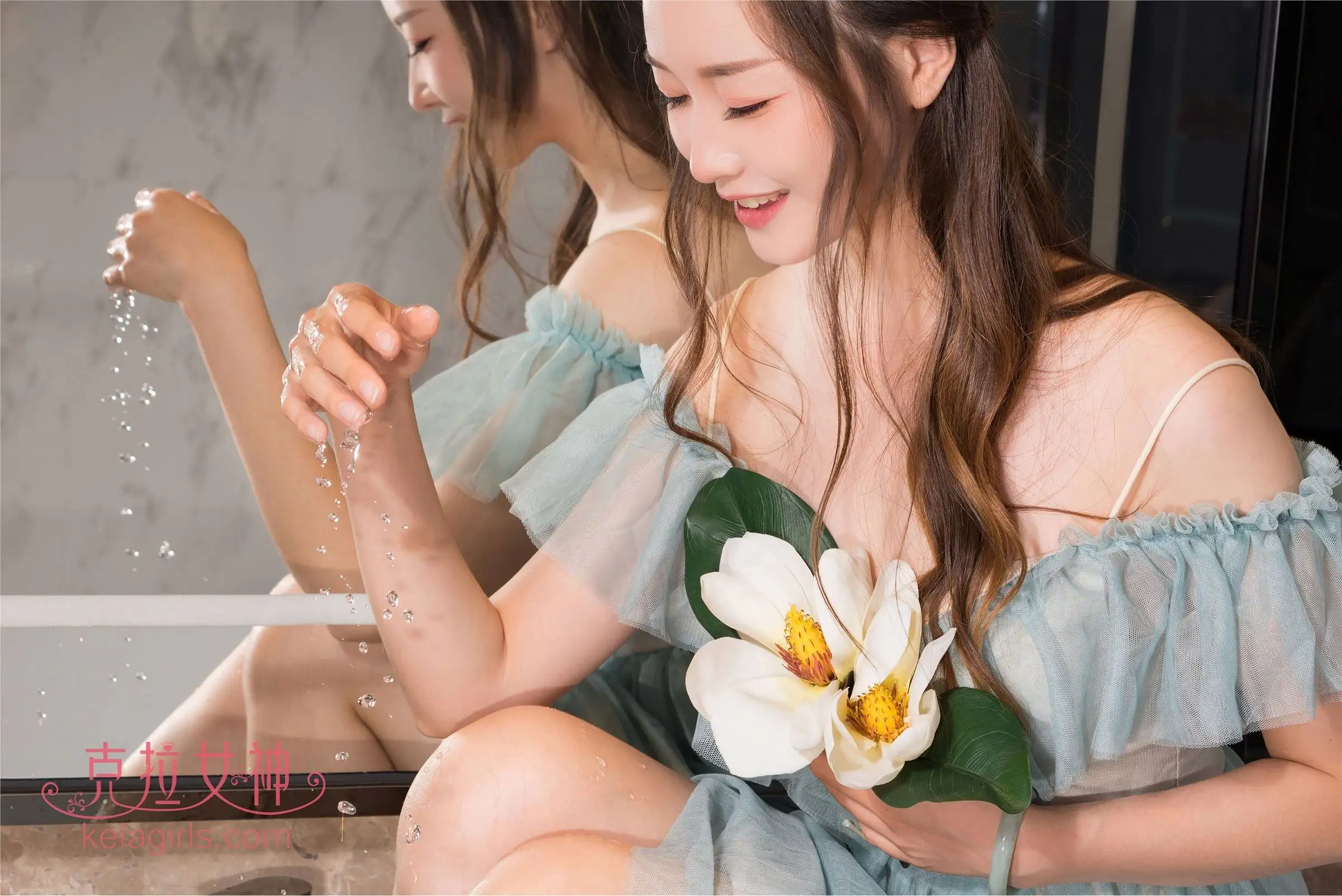 [KeLaGirls克拉女神] 2018.11.28 拈花一笑 杨暖