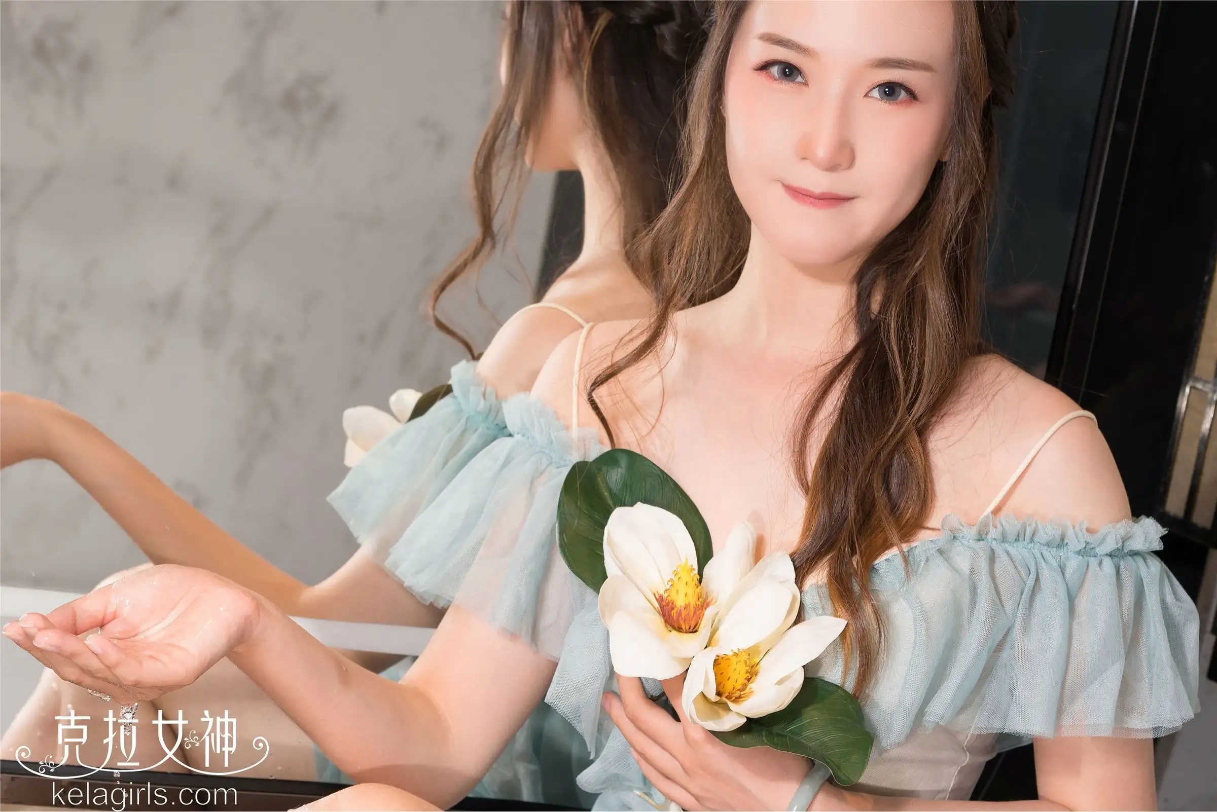 [KeLaGirls克拉女神] 2018.11.28 拈花一笑 杨暖