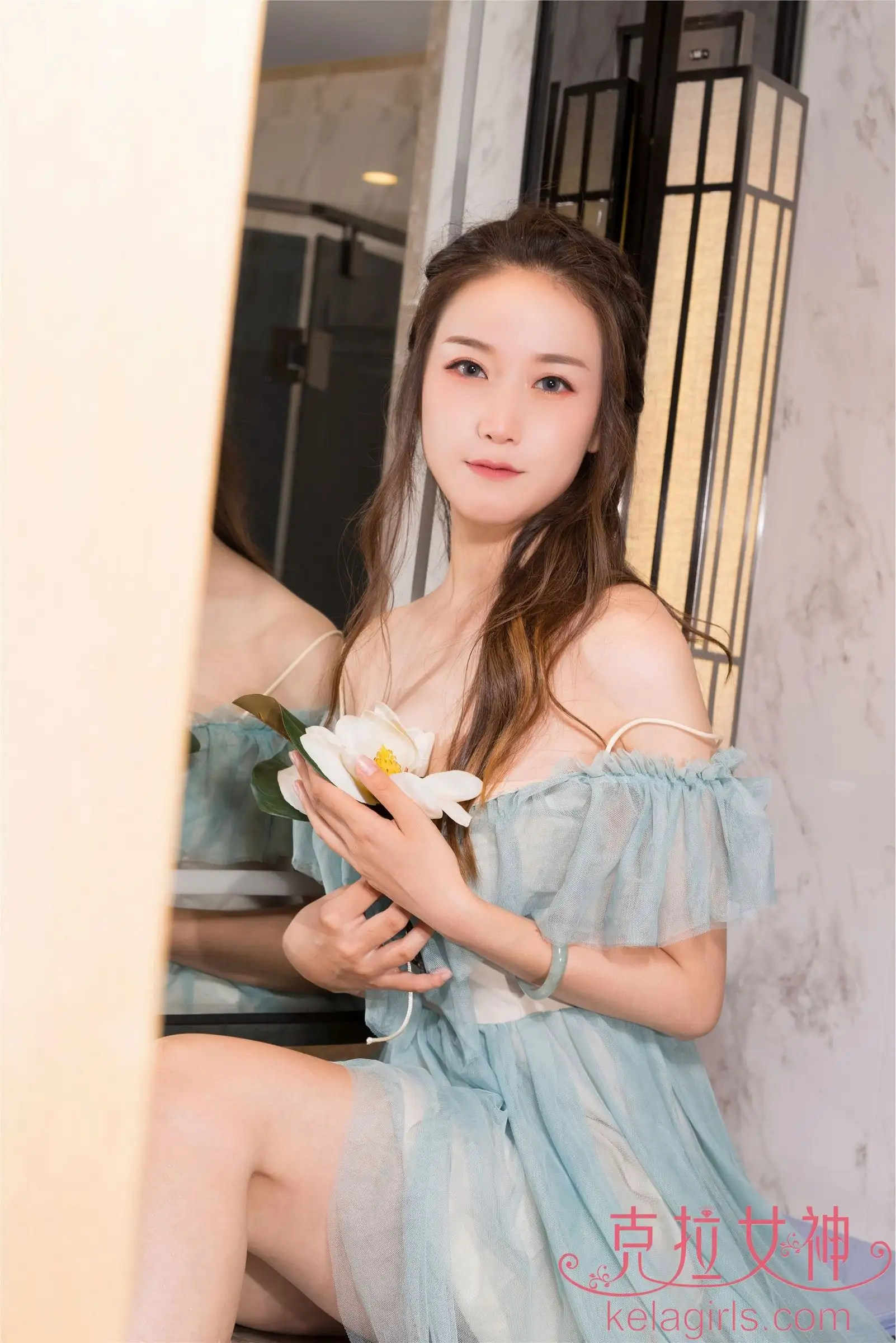 [KeLaGirls克拉女神] 2018.11.28 拈花一笑 杨暖