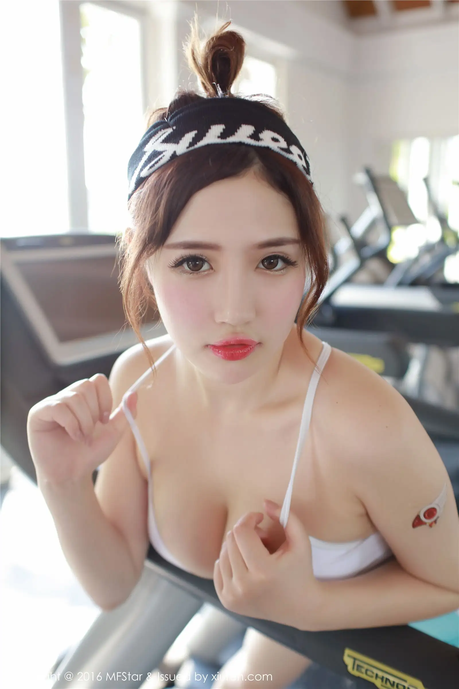 [模范学院美女] 2016.05.13 Vol.056 徐cake