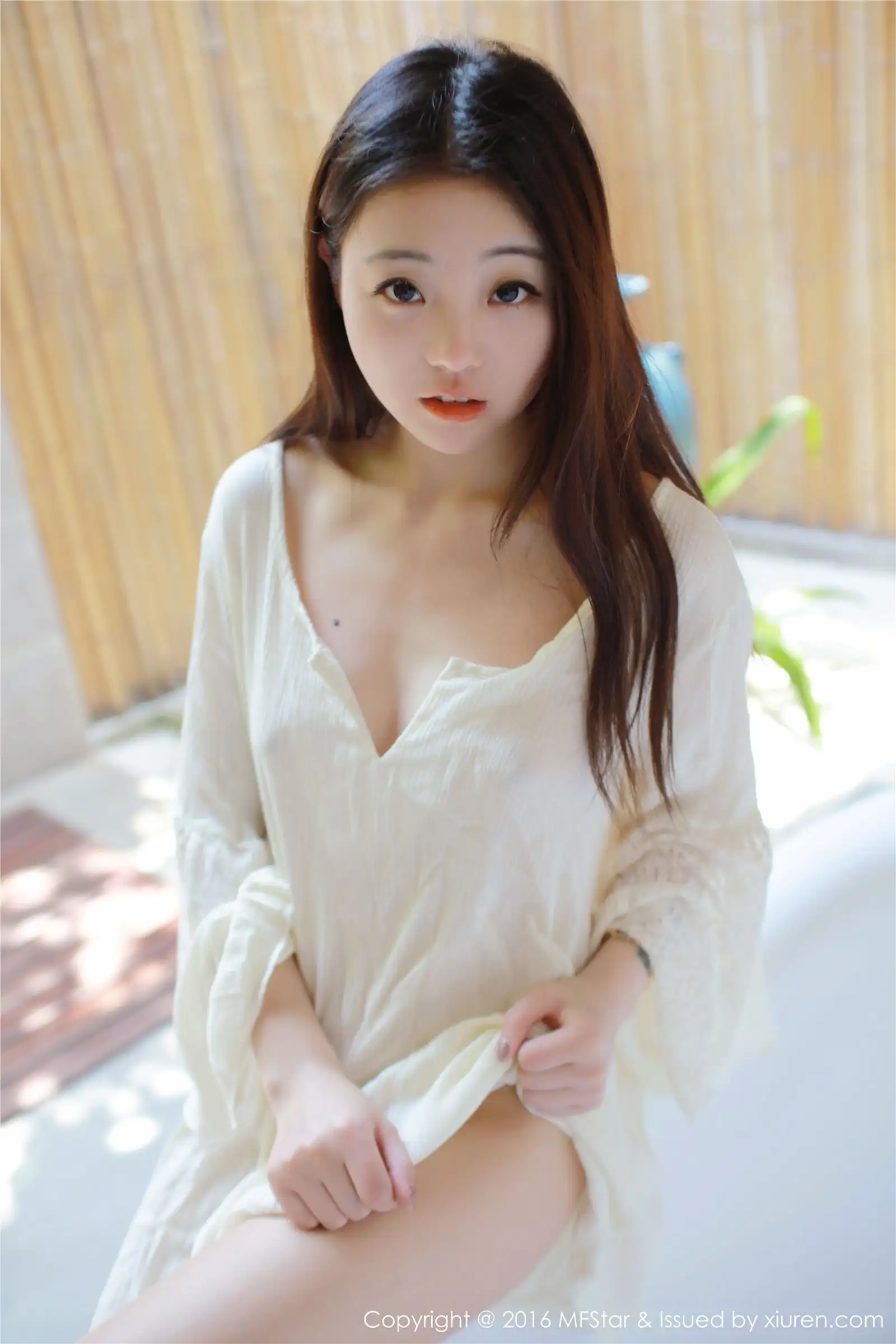 [模范学院美女] 2016.09.30 Vol.072 佘贝拉bella