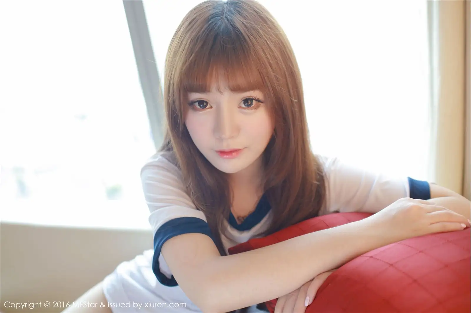 [模范学院美女] 2016.11.28 Vol.079 粉芭比VV