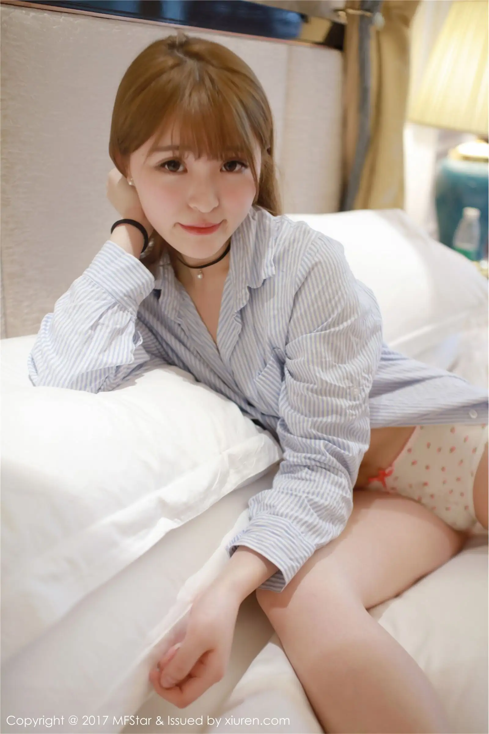 [模范学院美女] 2017.03.15 Vol.096 伊小七MoMo