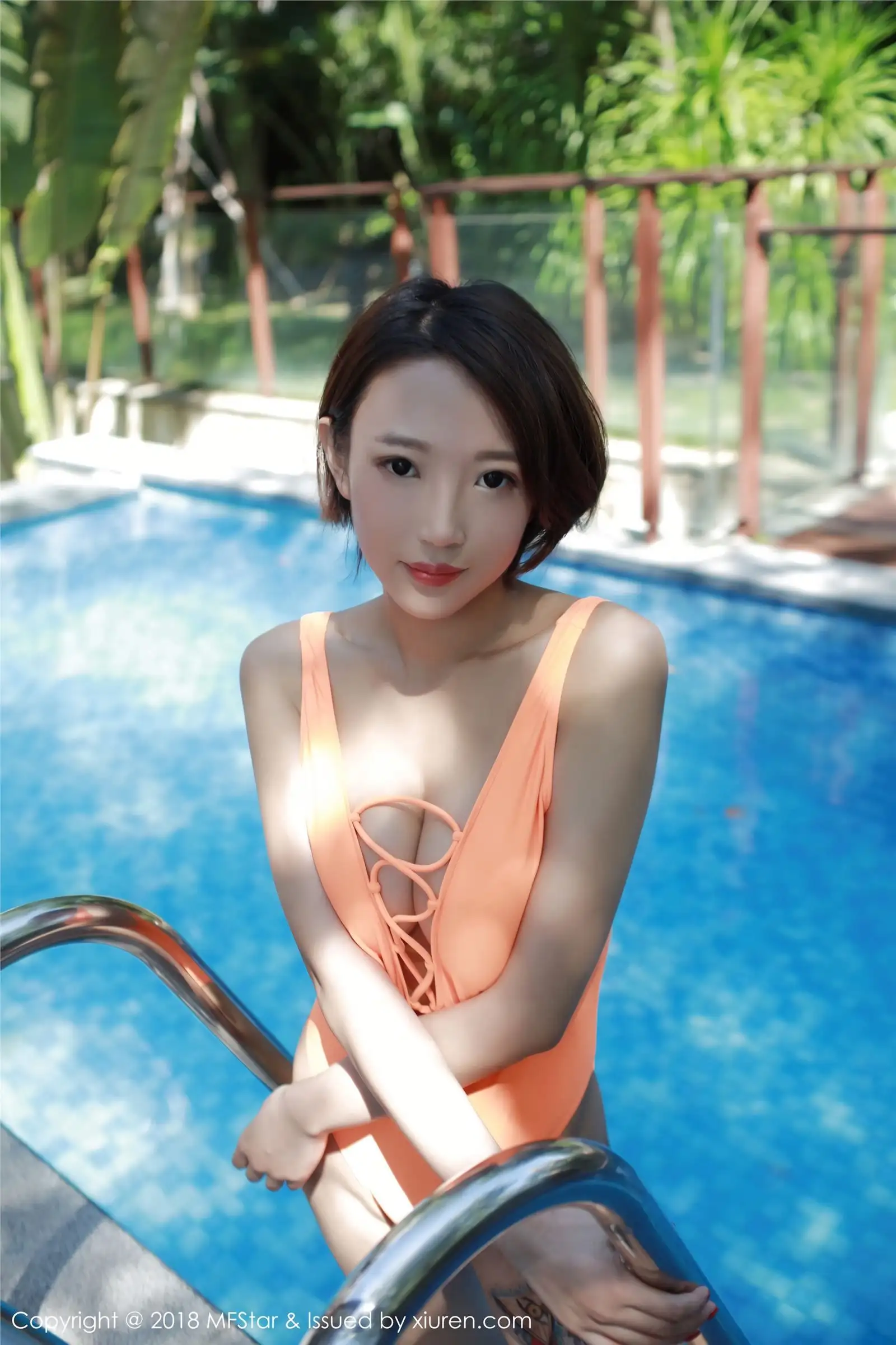 [模范学院美女] 2018.08.28 VOL.142 栗子Riz