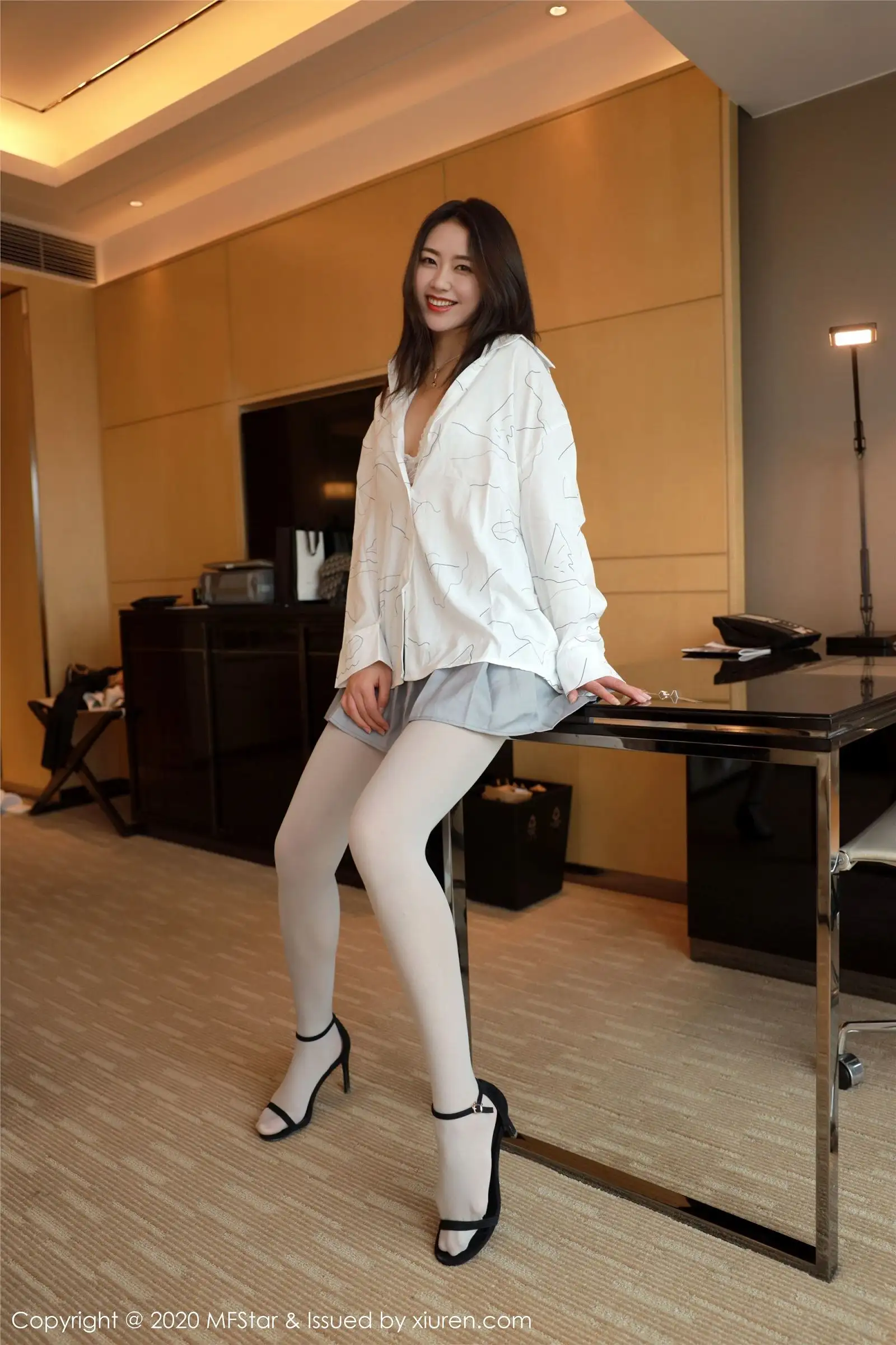 [MFStar模范学院] 2020.04.07 Vol.303 方子萱