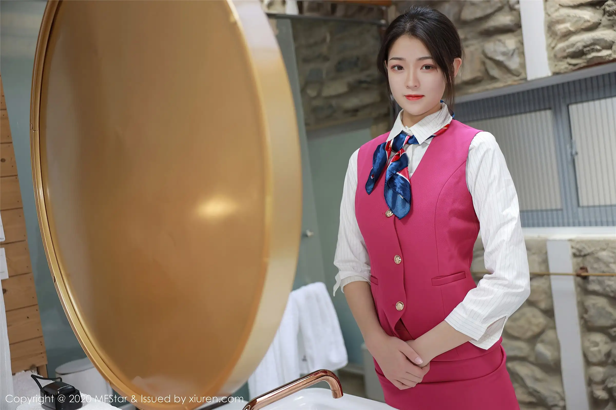 [MFStar模范学院] 2020.07.28 NO.356 Laura苏雨彤