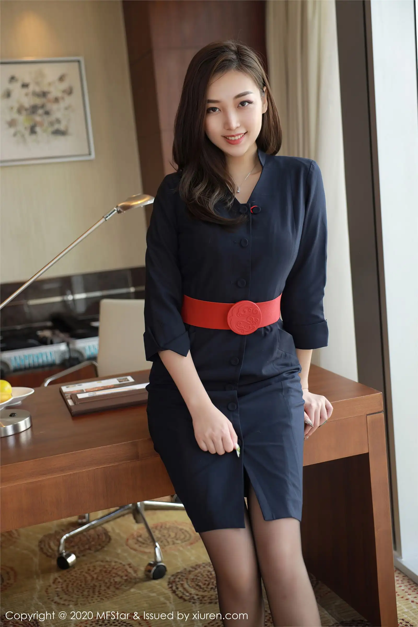 [MFStar模范学院] 2020.10.21 NO.404 郑颖姗