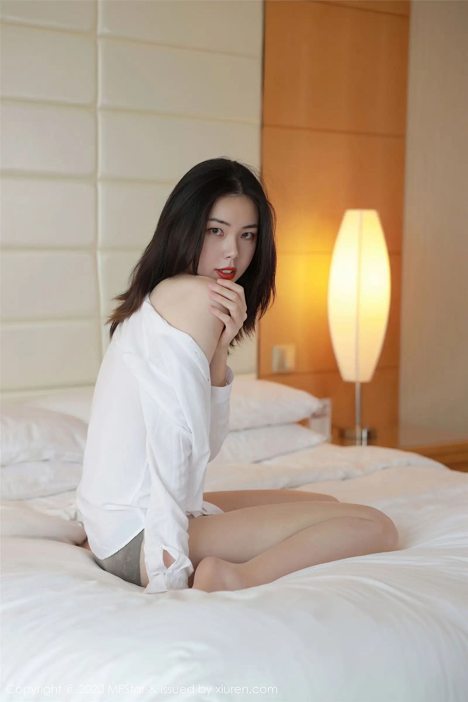 [MFStar模范学院] 2020.10.26 NO.406 欧阳美萱MX