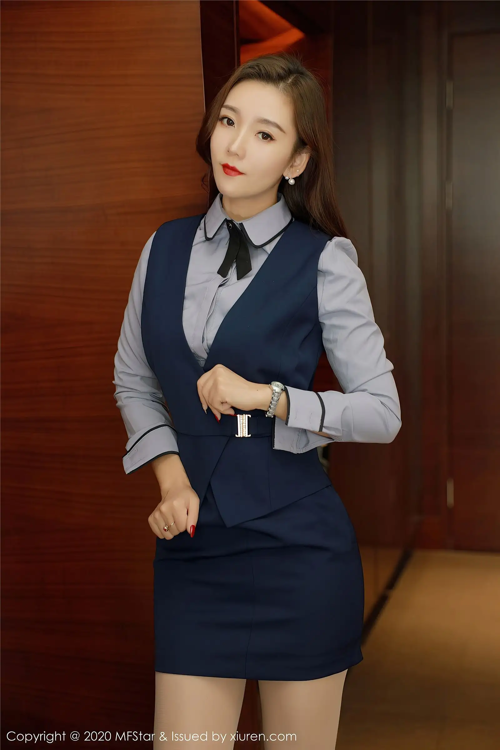 [MFStar模范学院] 2020.12.16 NO.425 艾静香