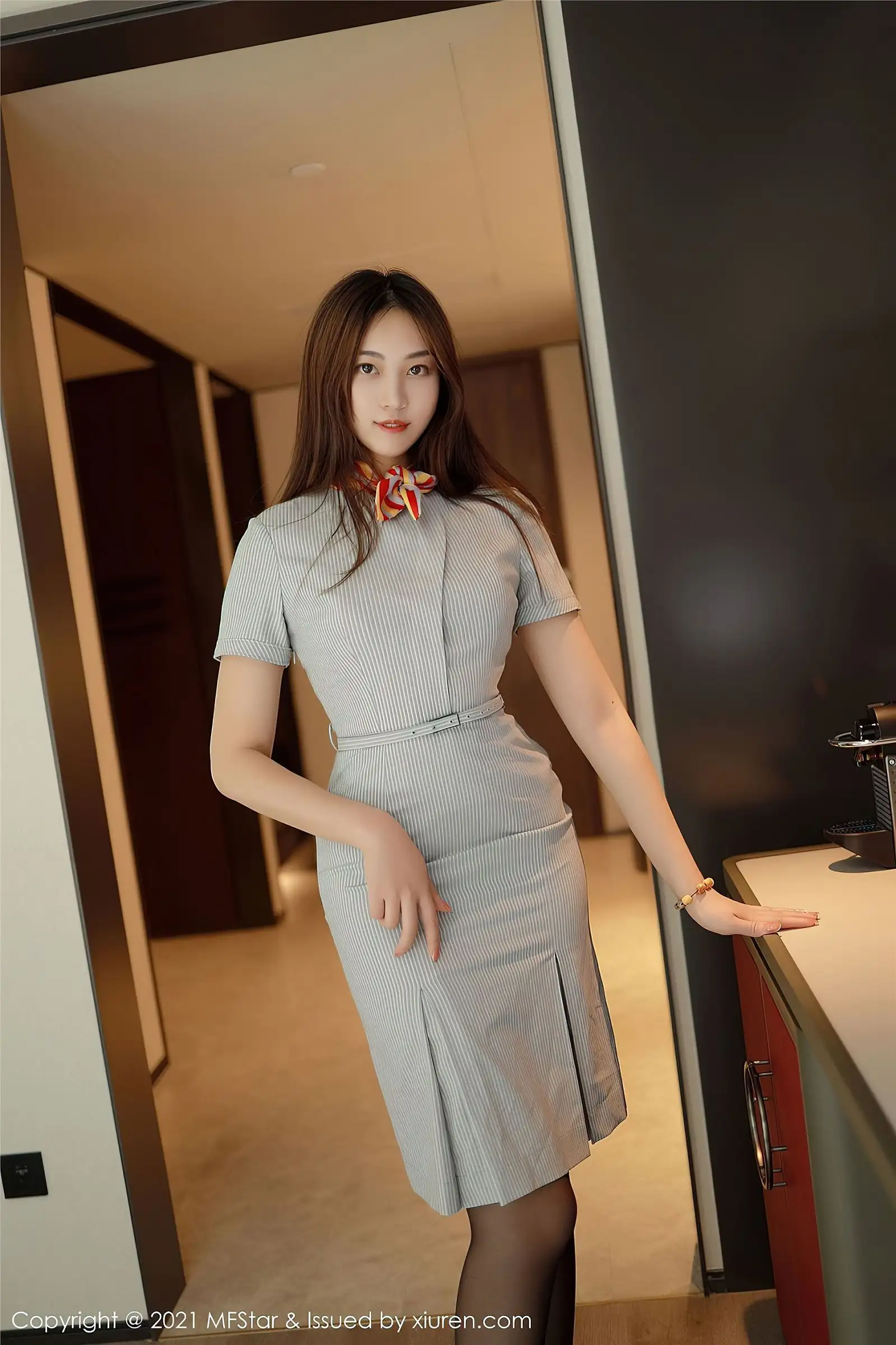 [MFStar模范学院] 2021.02.04 NO.454 郑颖姗