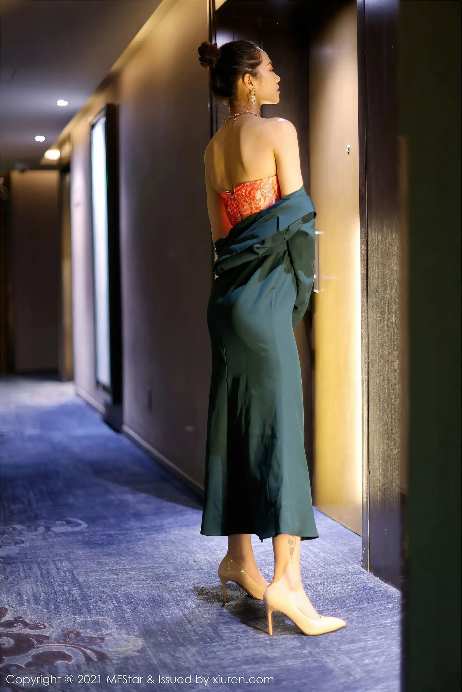 [MFStar模范学院] 2021.06.02 NO.500 方子萱