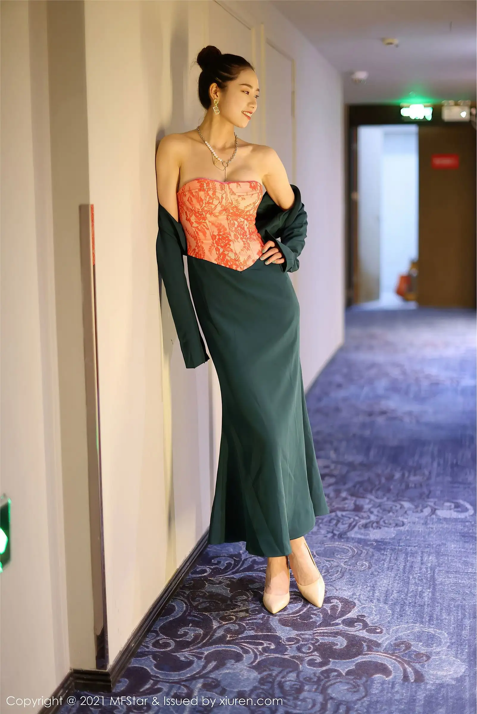 [MFStar模范学院] 2021.06.02 NO.500 方子萱