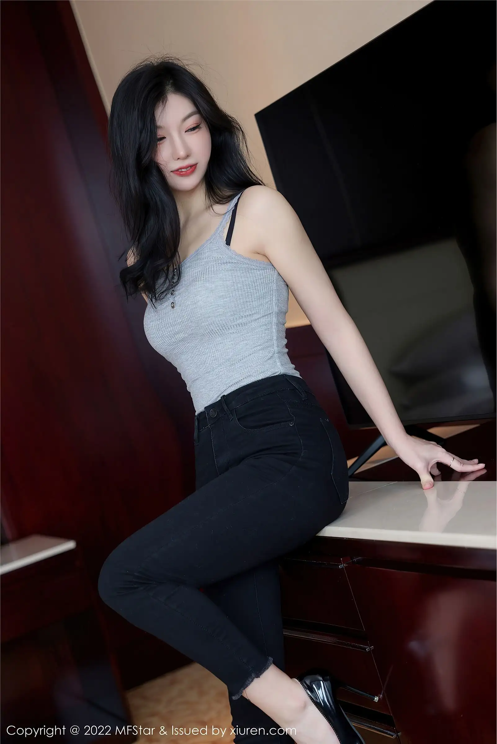 [MFStar模范学院] 2022.03.09 NO.557 人间荒糖