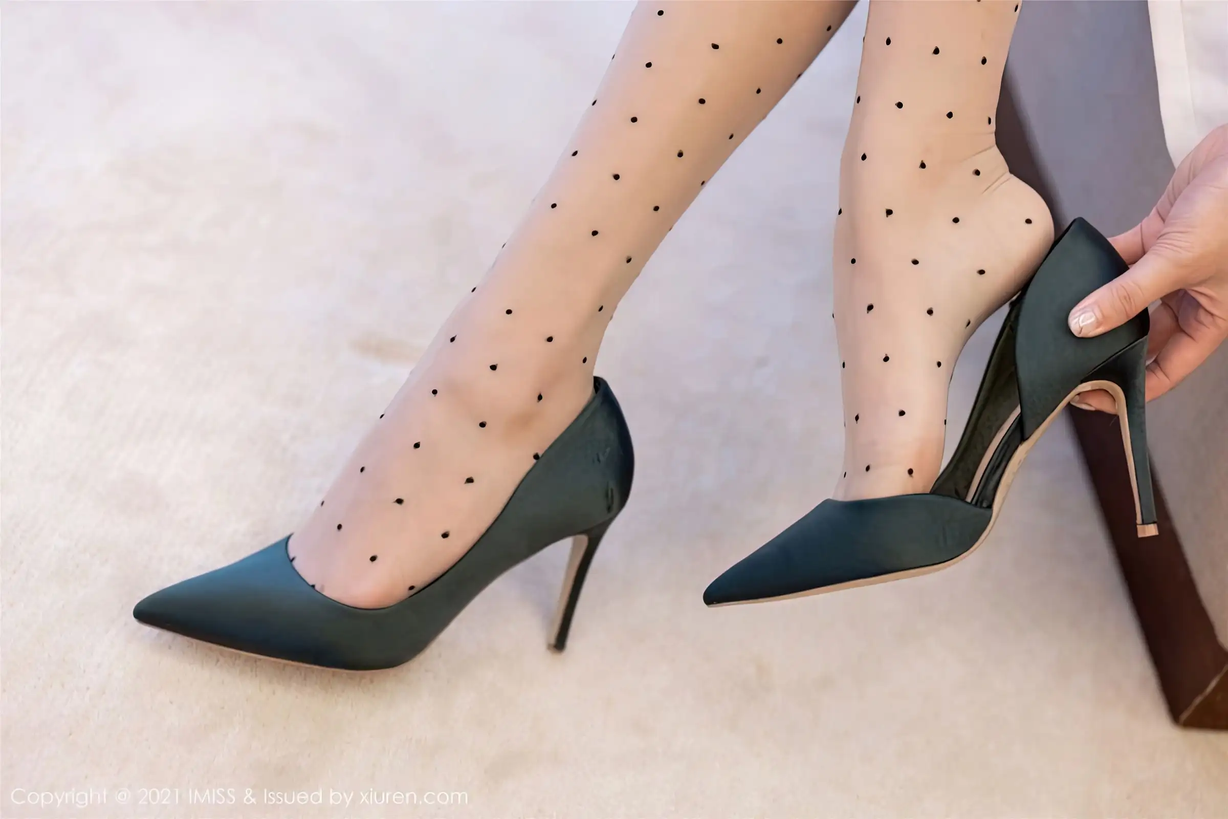 [IMISS爱蜜社] 2021.05.10 NO.590 Lavinia肉肉