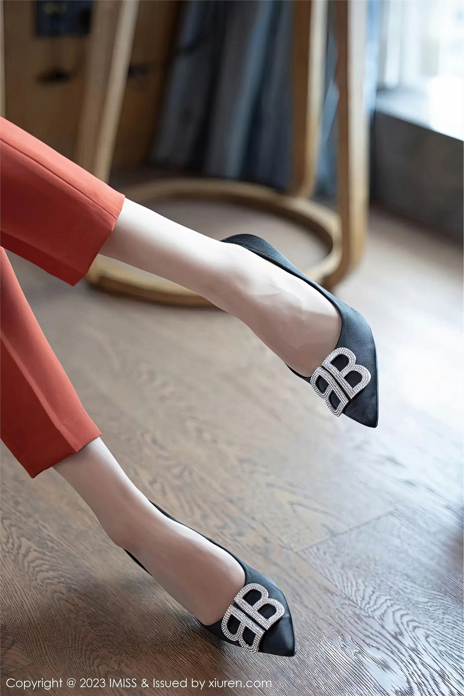 [IMISS爱蜜社] 2023.02.15 NO.717 杨紫嫣candy