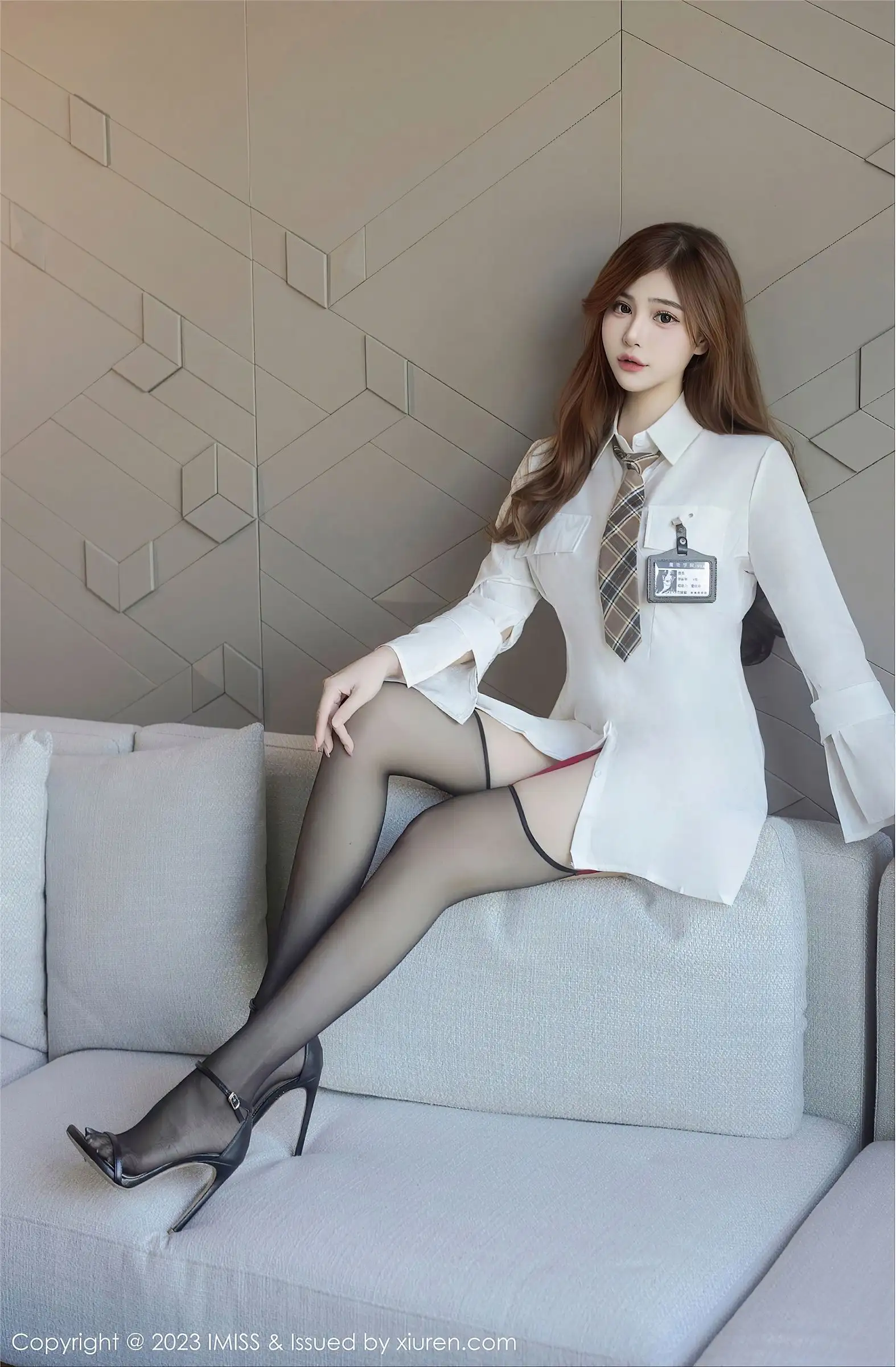 [IMISS爱蜜社] 2023.08.09 NO.741 Lavinia肉肉