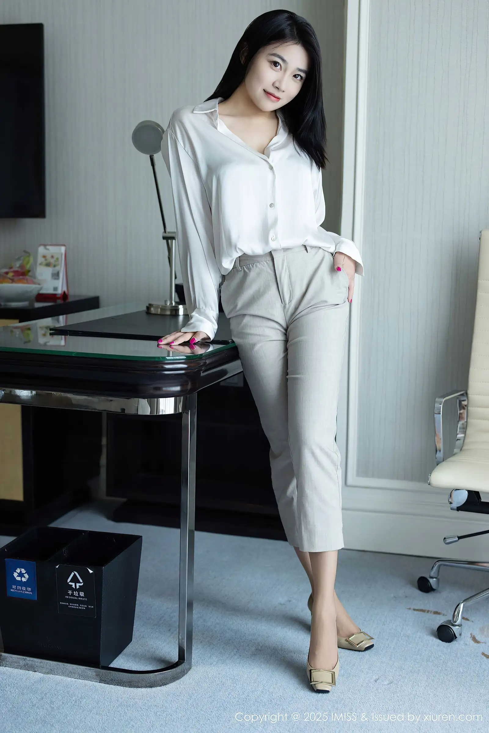 [IMISS爱蜜社] 2025.08.27 NO.800 许诺Sabrina