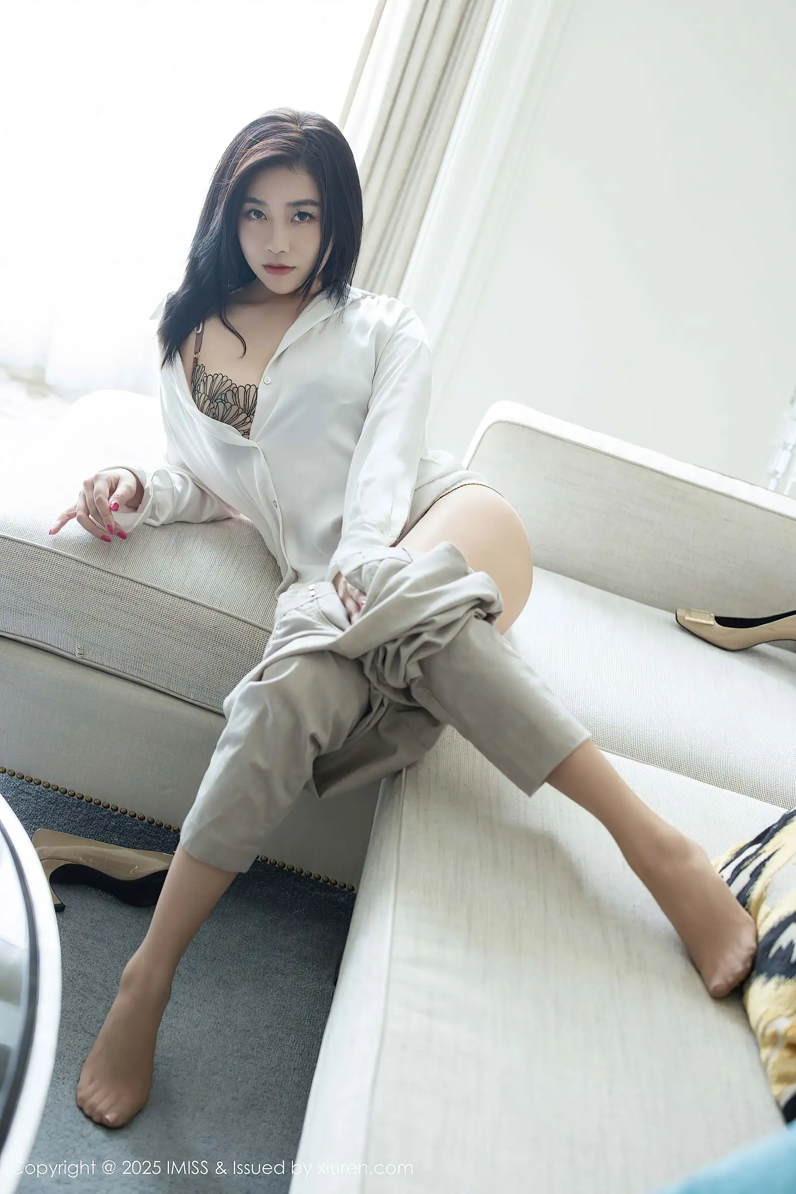 [IMISS爱蜜社] 2025.08.27 NO.800 许诺Sabrina