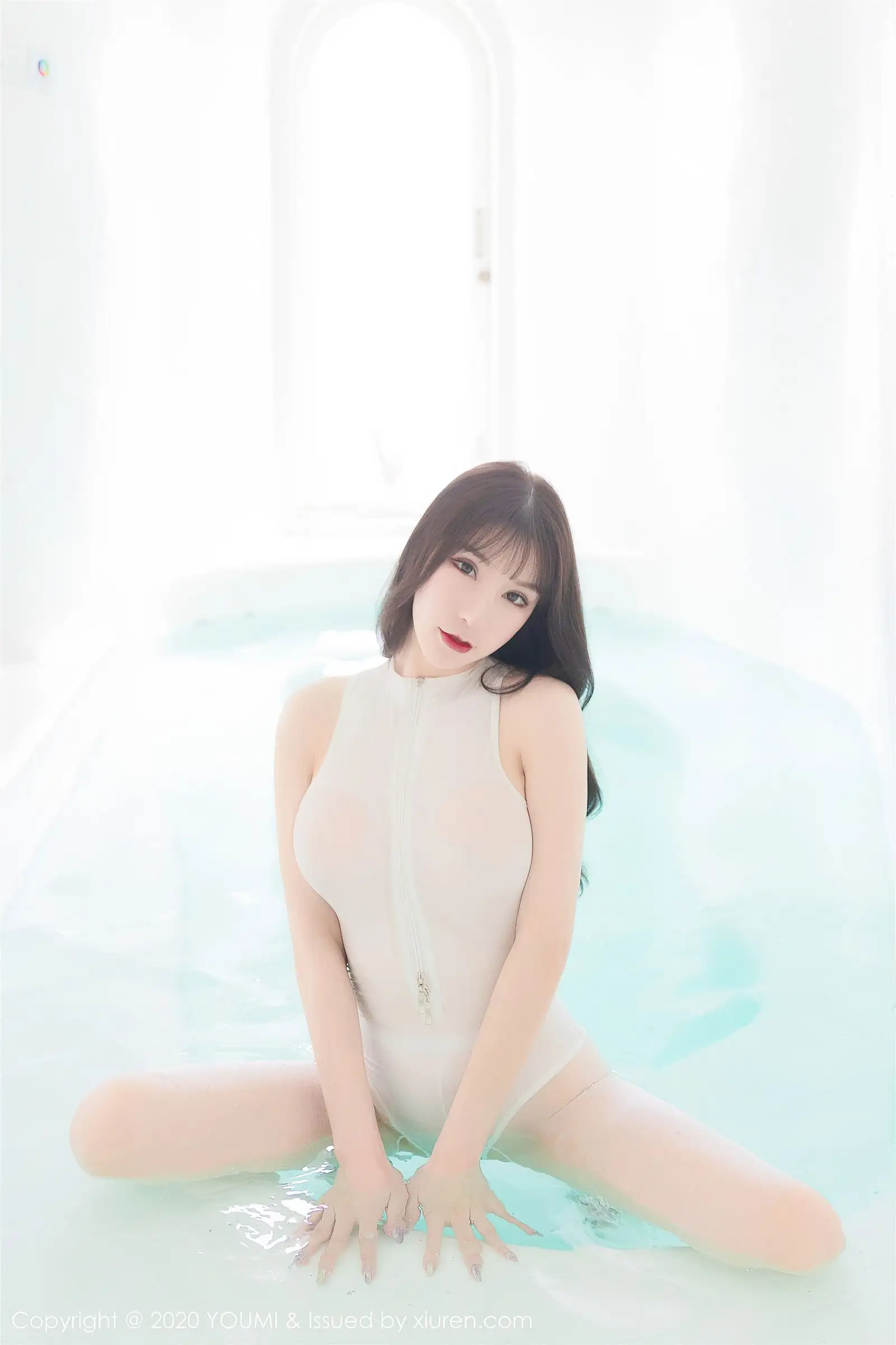 [YOUMI尤蜜荟] 2020.08.17 NO.508 周于希Sandy