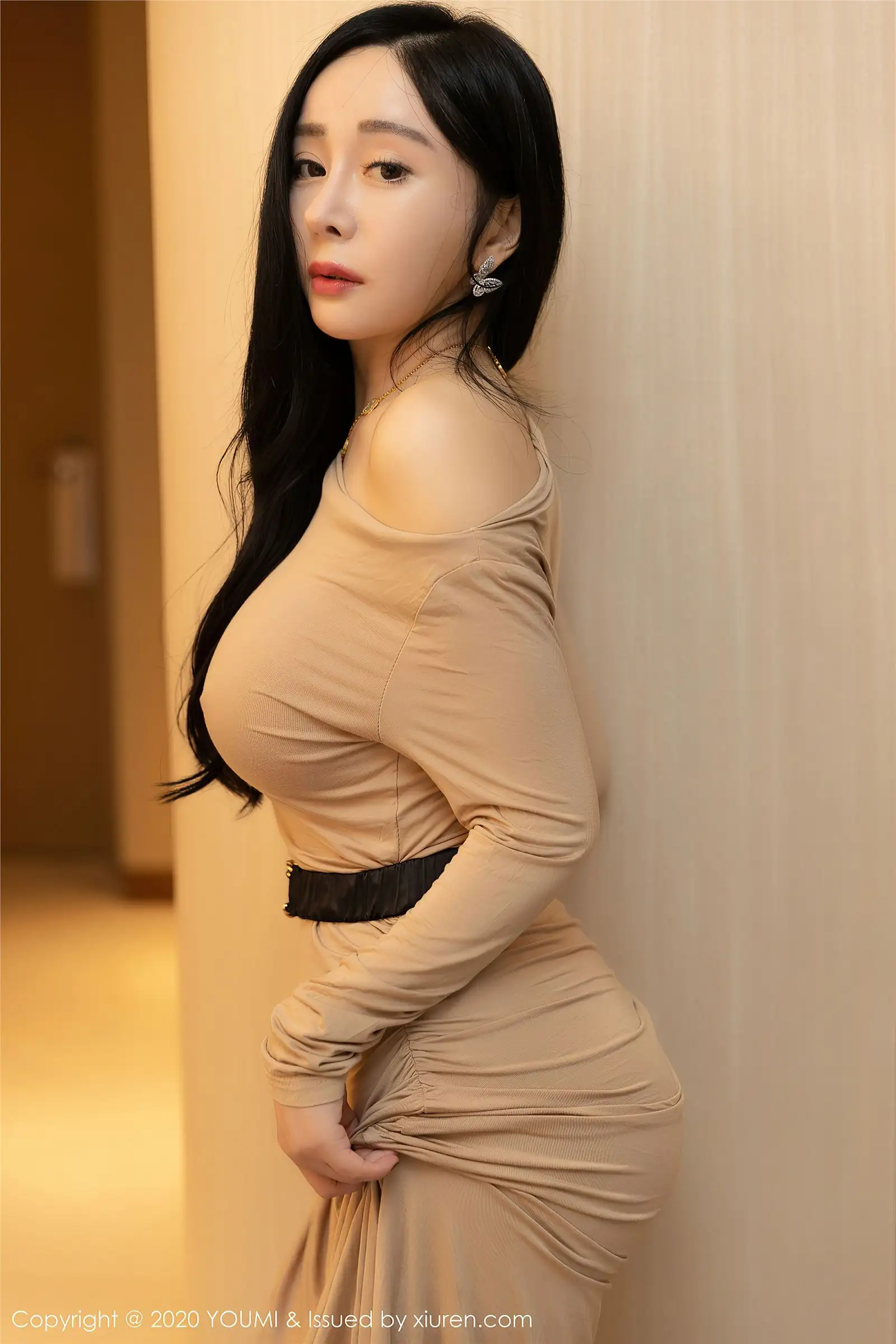 [YOUMI尤蜜荟] 2020.11.06 NO.553 允爾