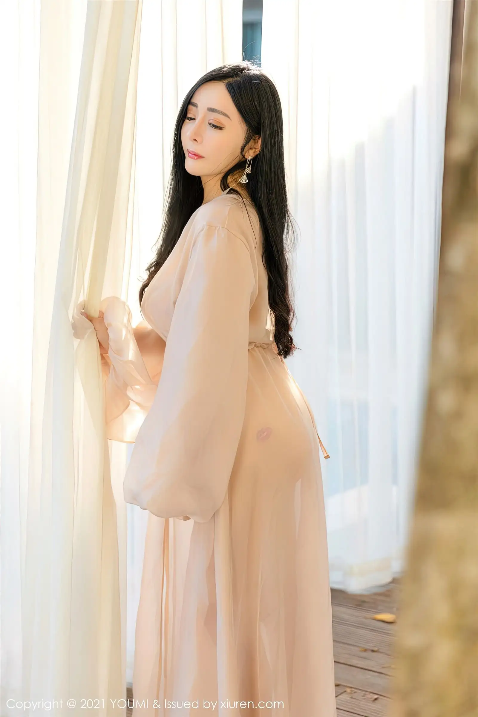 [YOUMI尤蜜荟] 2021.04.19 NO.631 允爾