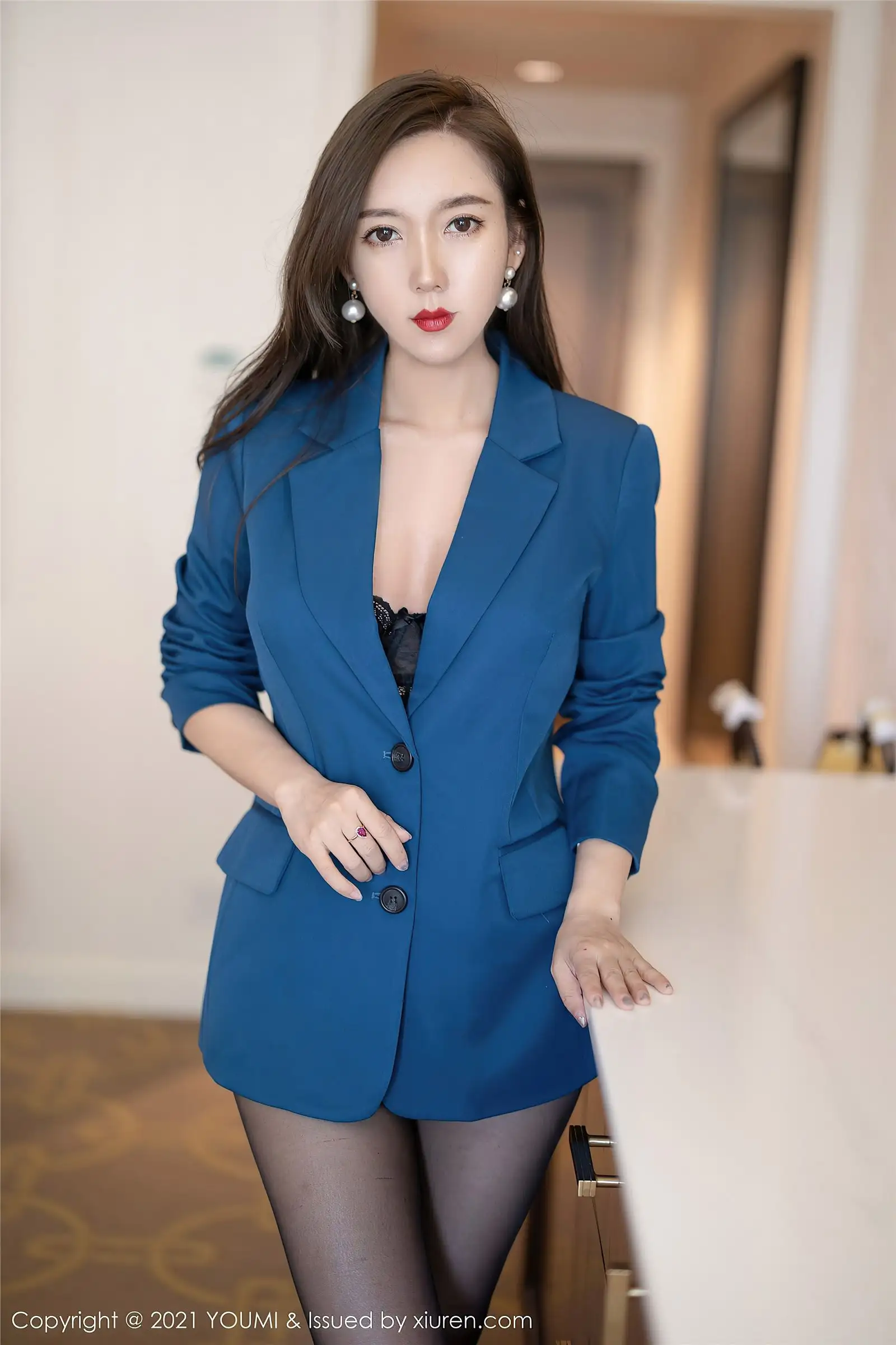 [YOUMI尤蜜荟] 2021.05.19 NO.643 艾静香