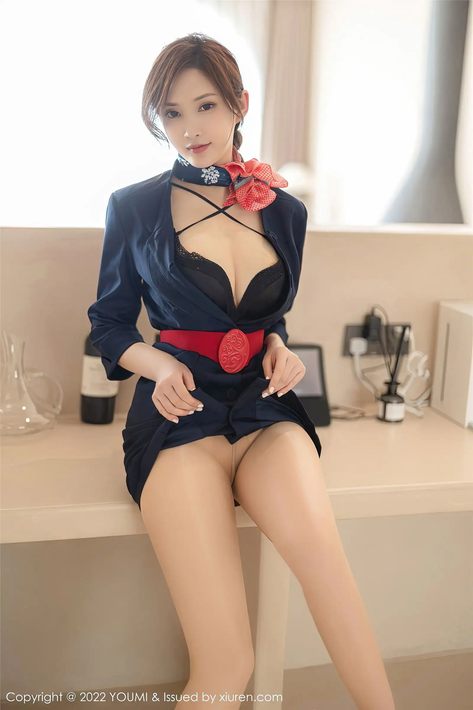 [YOUMI尤蜜荟] 2022.10.28 NO.858 奶瓶土肥圆