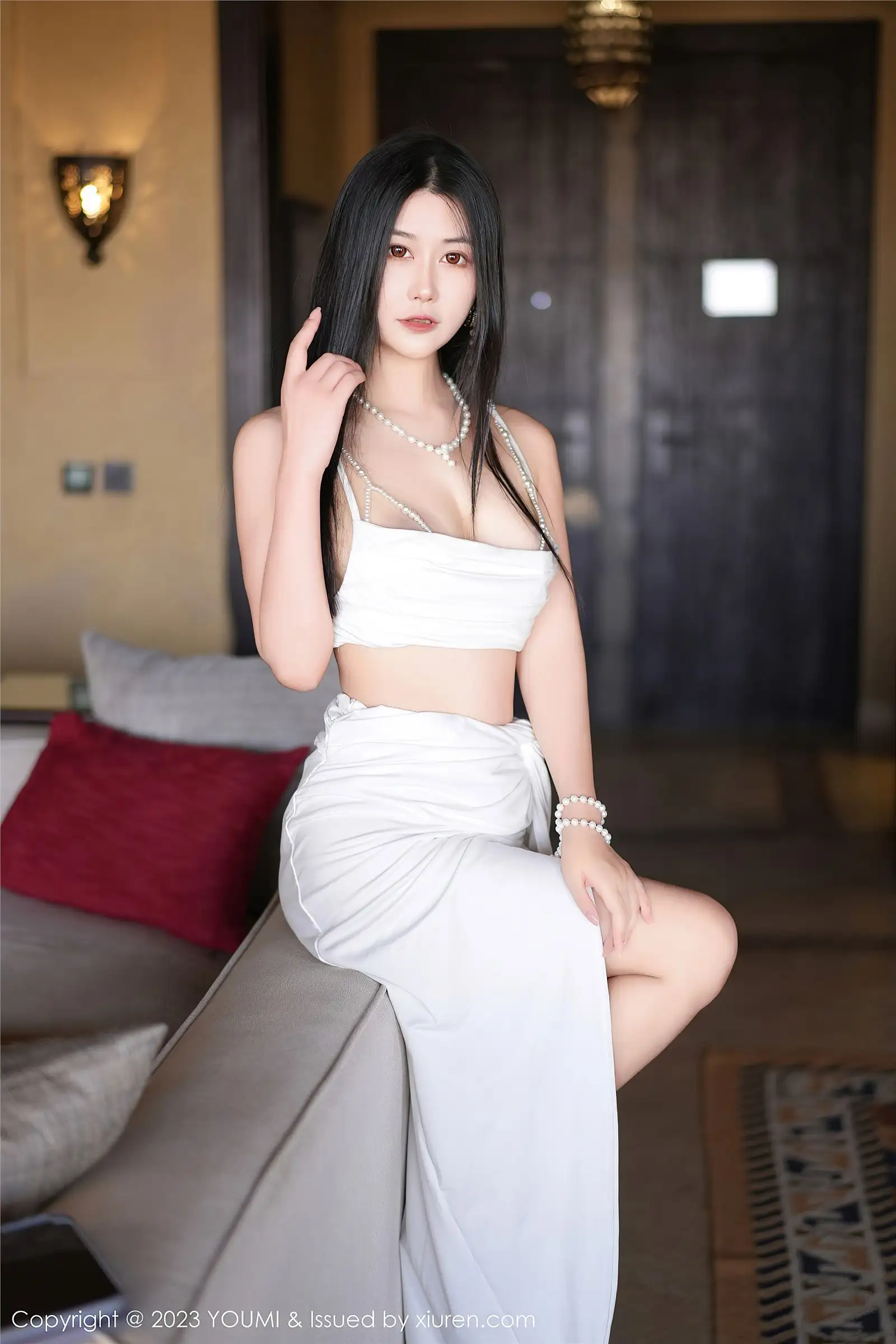 [YOUMI尤蜜荟] 2023.08.01 NO.971 laura阿姣