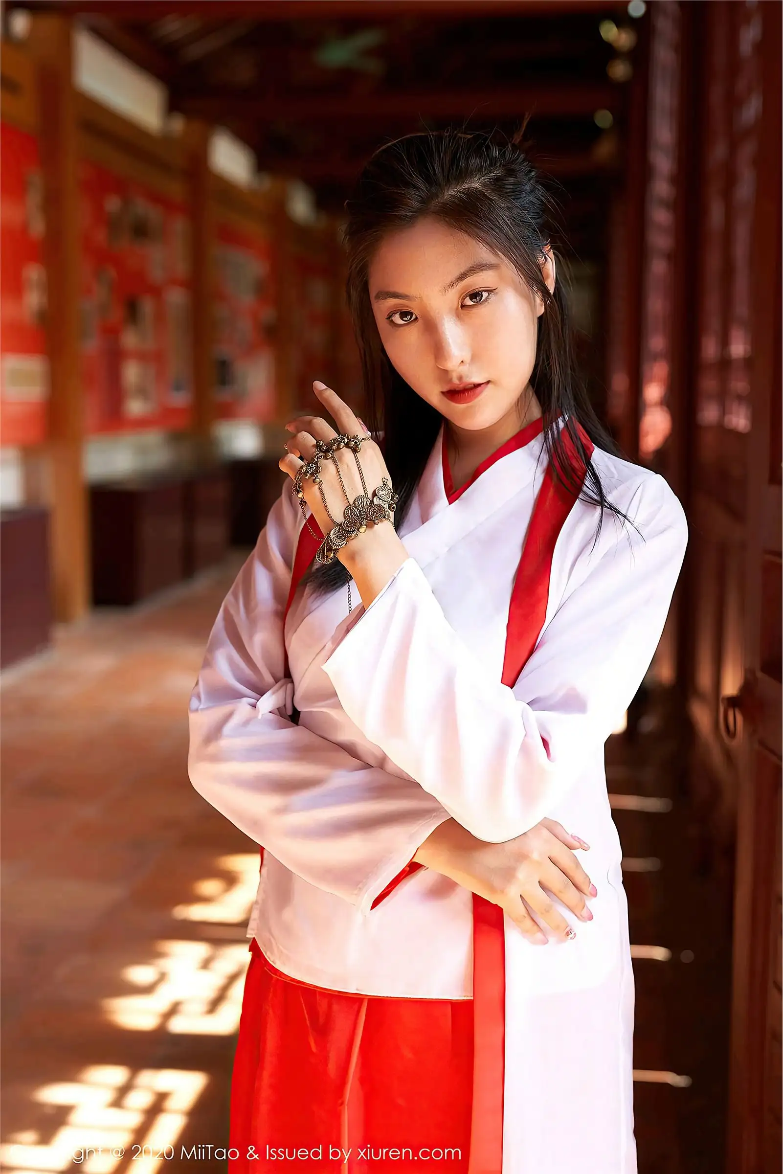 [MiiTao蜜桃社] 2020.09.02 NO.142 茵茵