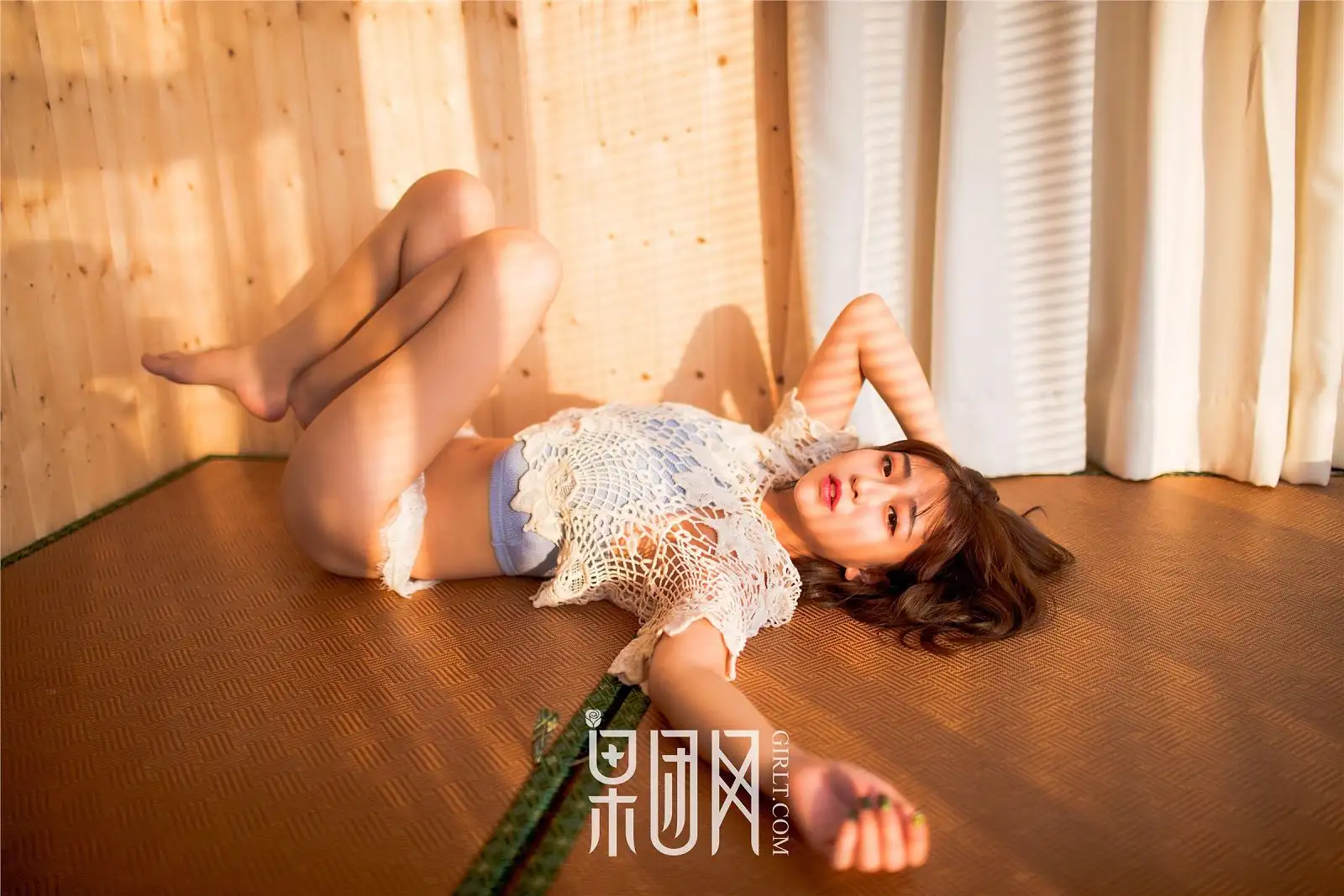 [果团网美女图片] 2017.05.27 NO.009 午后蓝颜