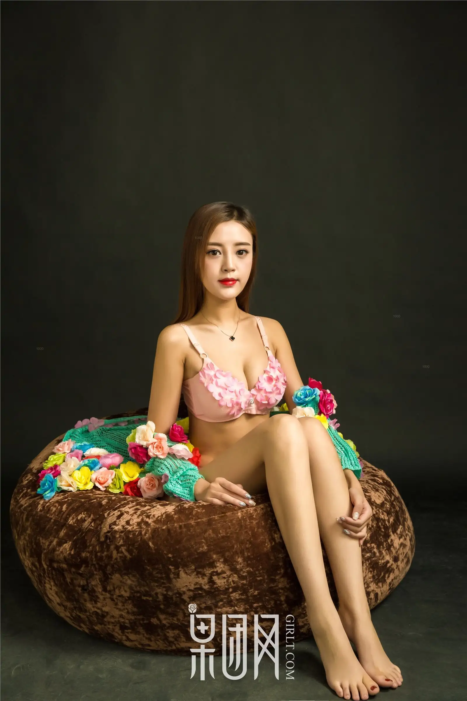 [果团网美女图片] 2017.08.13 Vol.051 颤颤