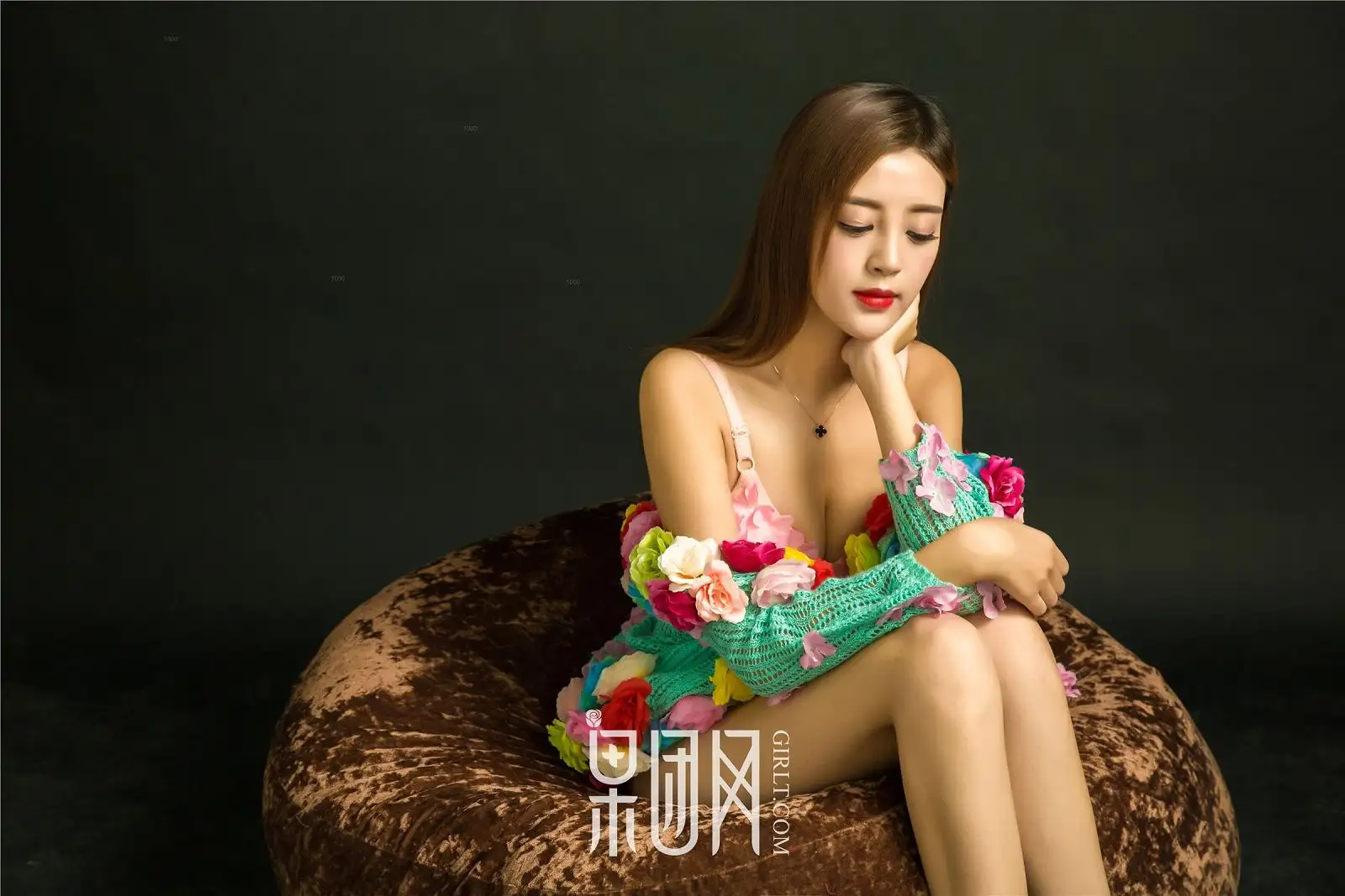 [果团网美女图片] 2017.08.13 Vol.051 颤颤