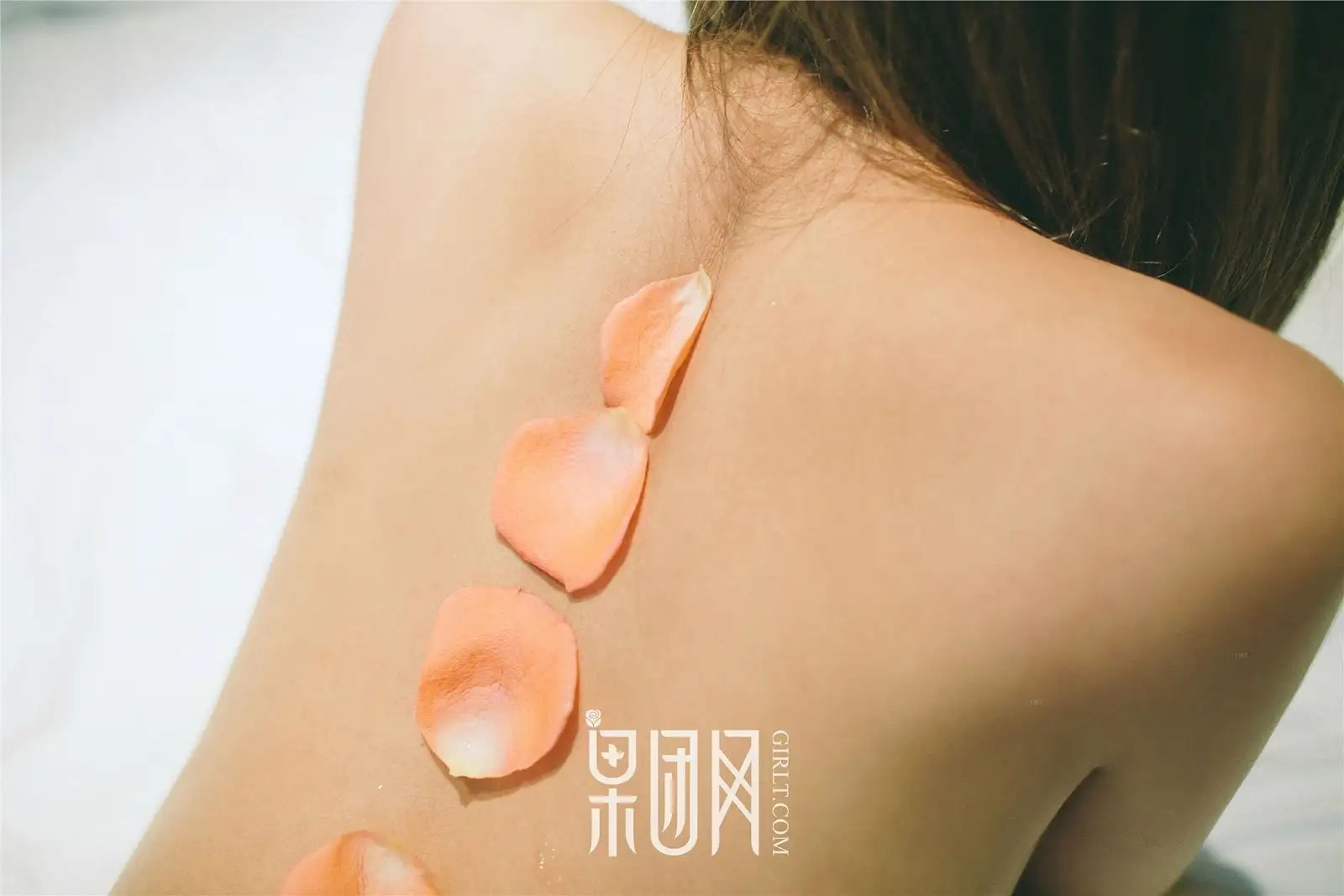 [果团网美女图片] 2017.09.17 NO.069 居室少女Anne