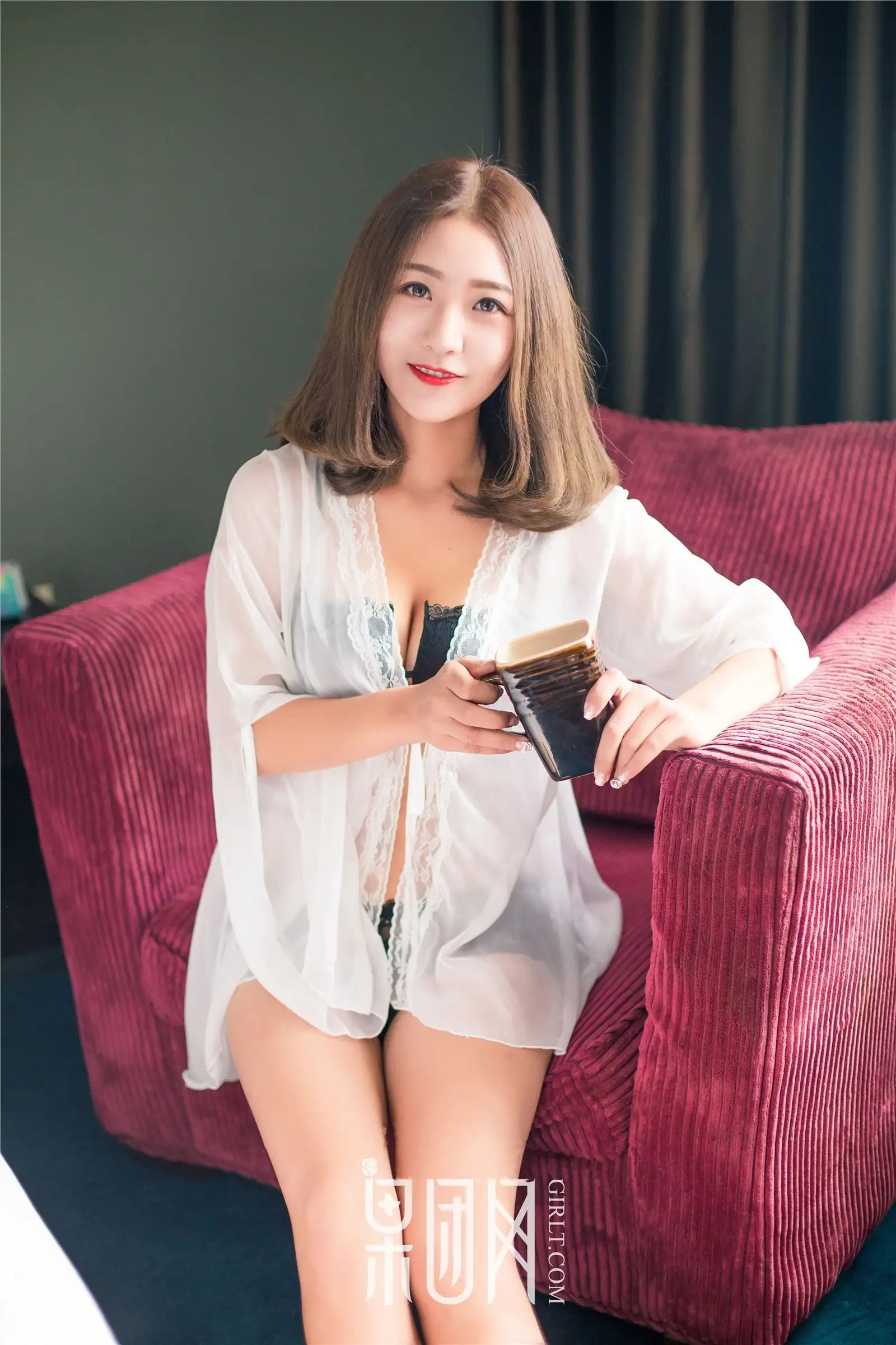 [果团网美女图片] 2017.12.17 NO.108 美胸&气球