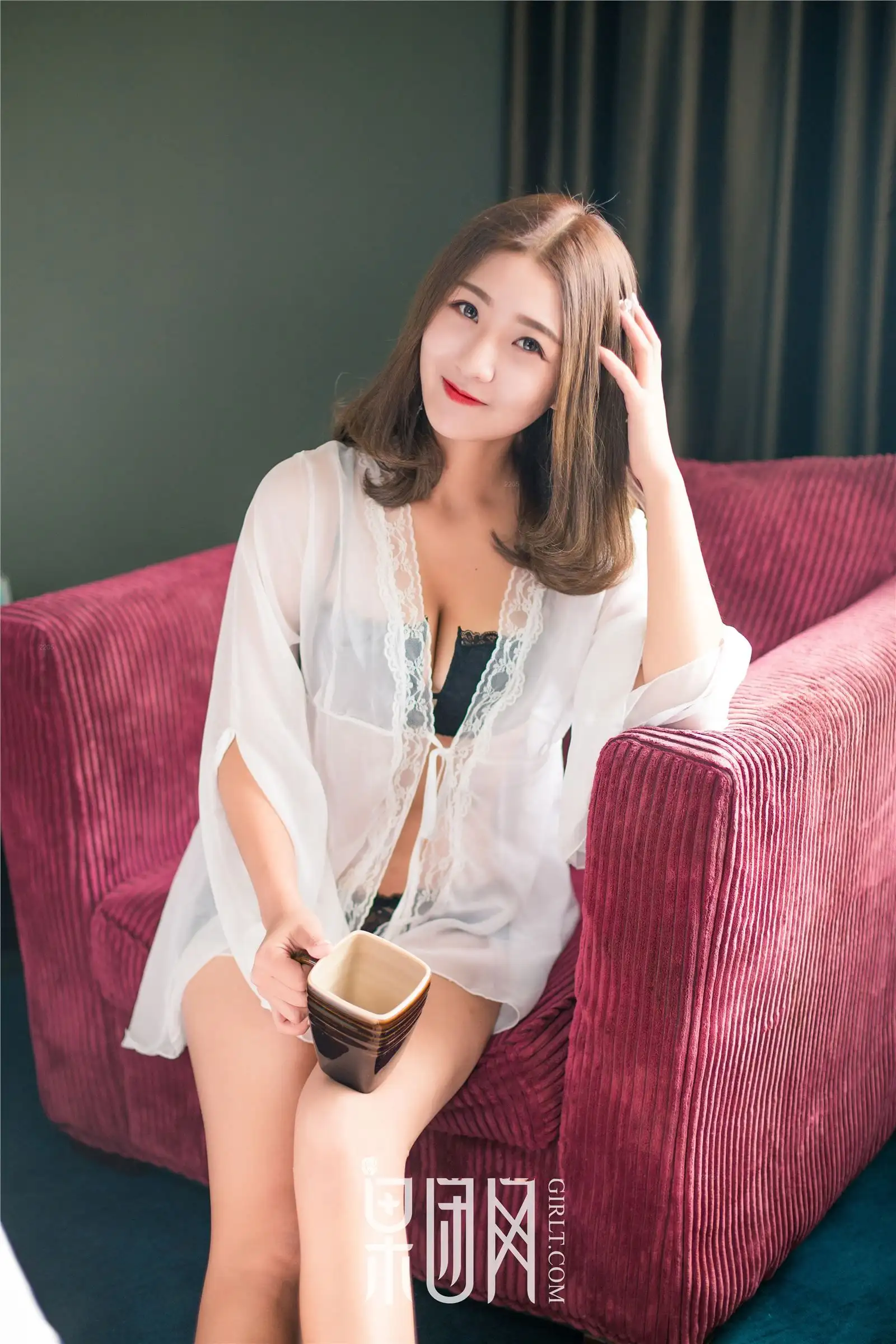 [果团网美女图片] 2017.12.17 NO.108 美胸&气球