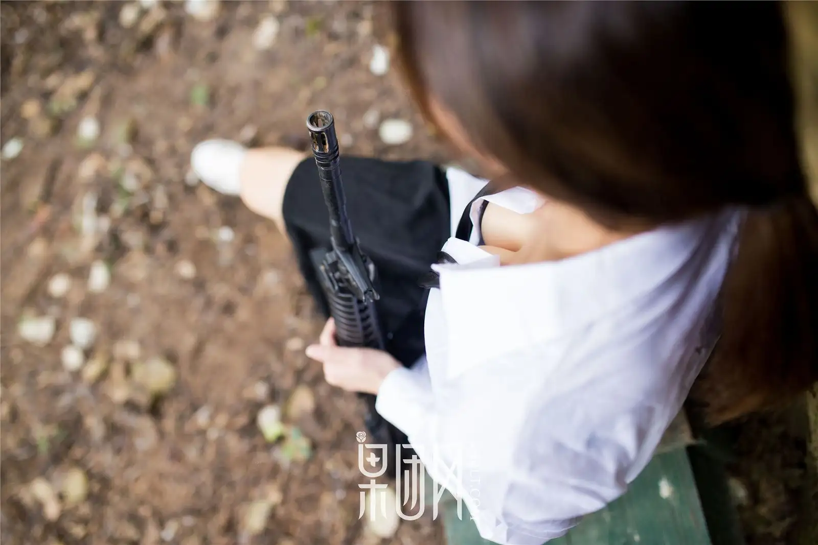 [果团网美女图片] 2017.12.24 NO.109 野外激战 龙珠主播