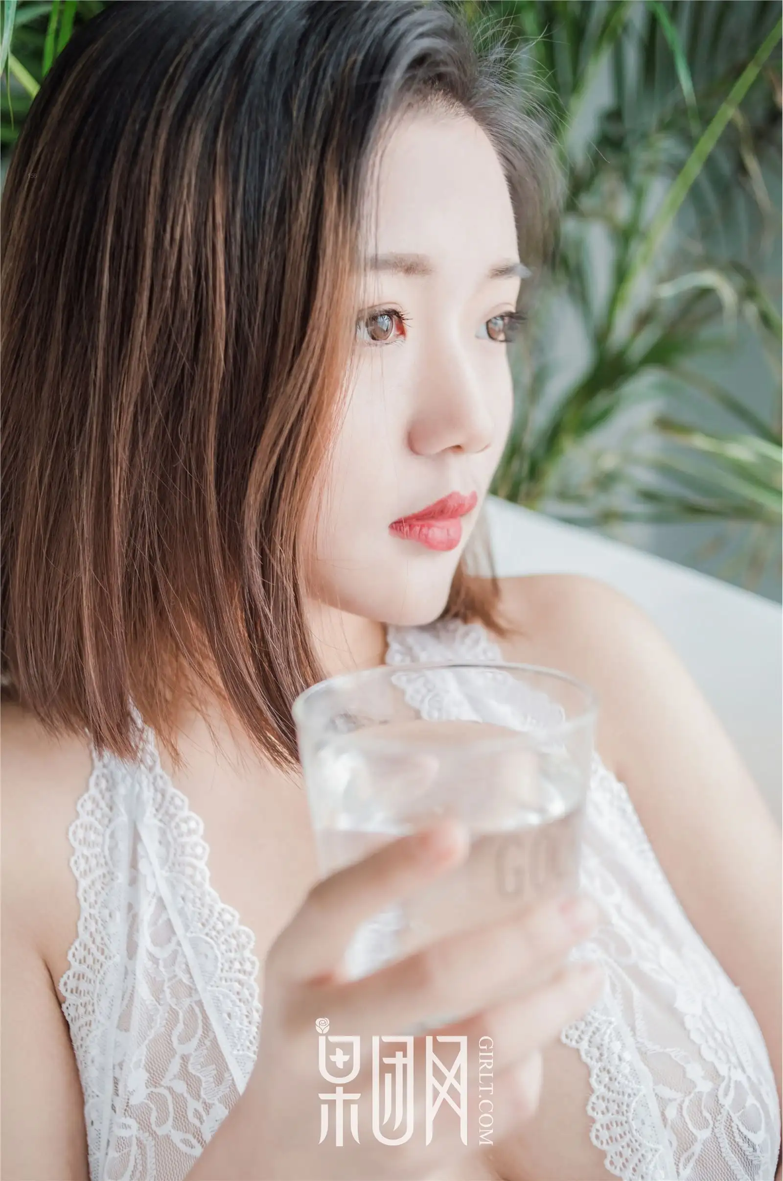 [果团网美女图片] 2018.01.20 NO.120 骄傲的芭比女神坠落凡间