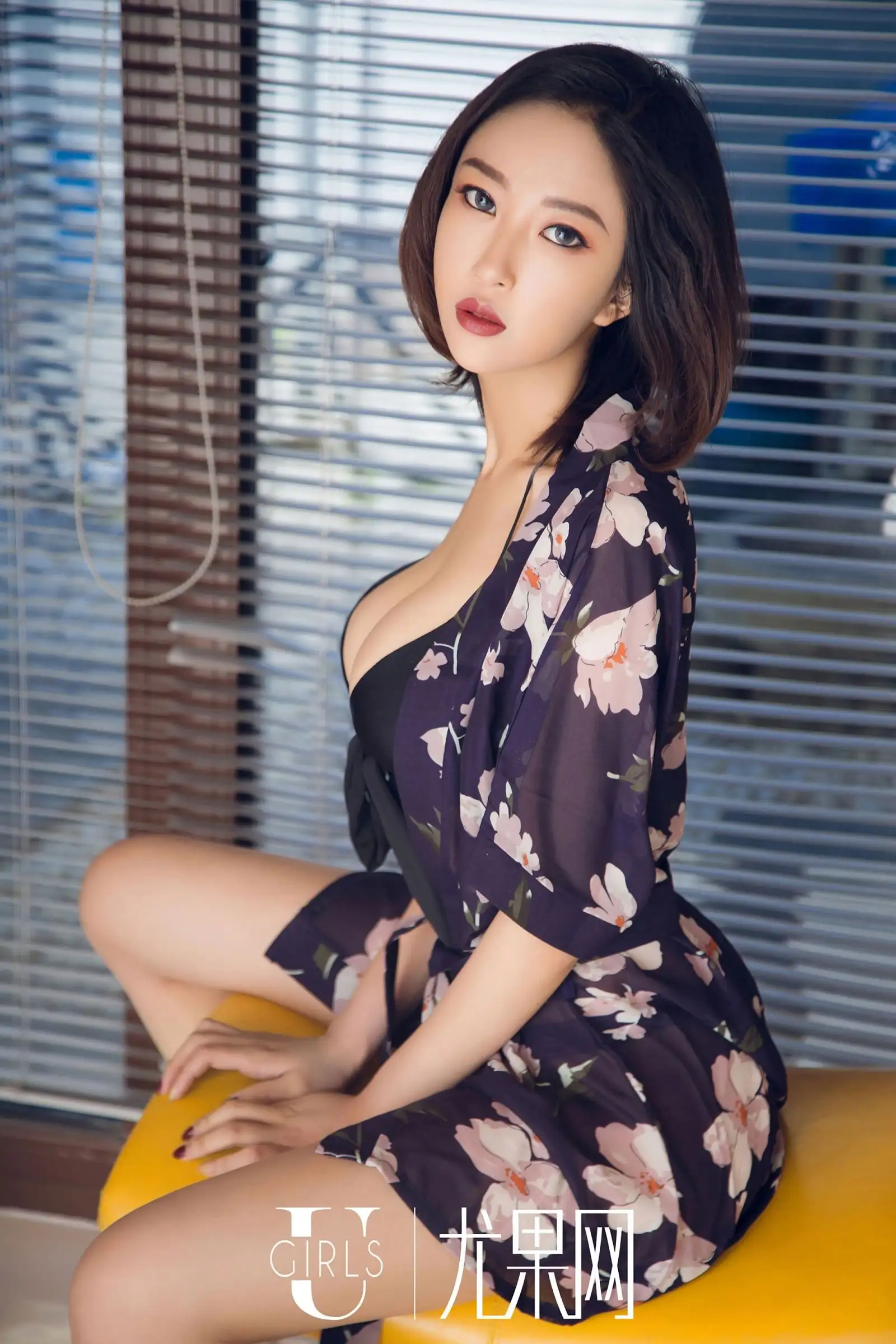 [Ugirls尤果网] 2019.02.28 U416 栗子