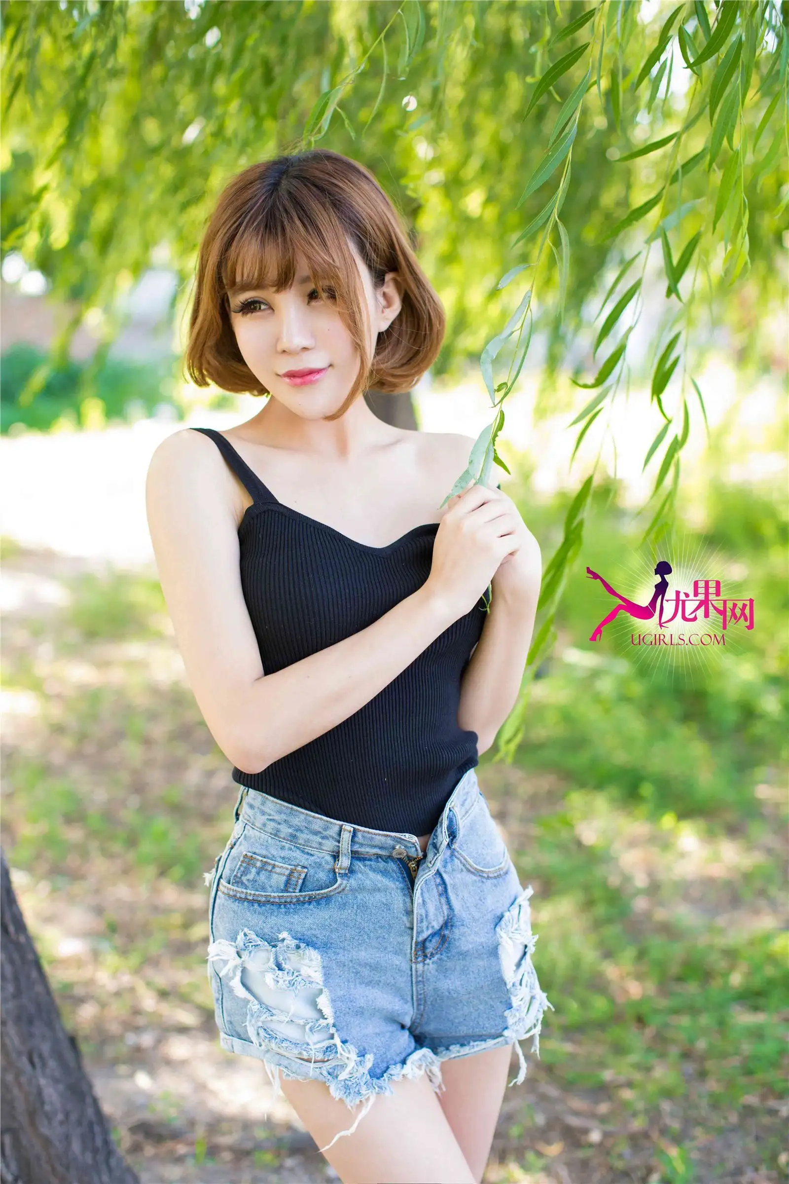 [Ugirls尤果写真] 2015.07.08 No.109 Alin