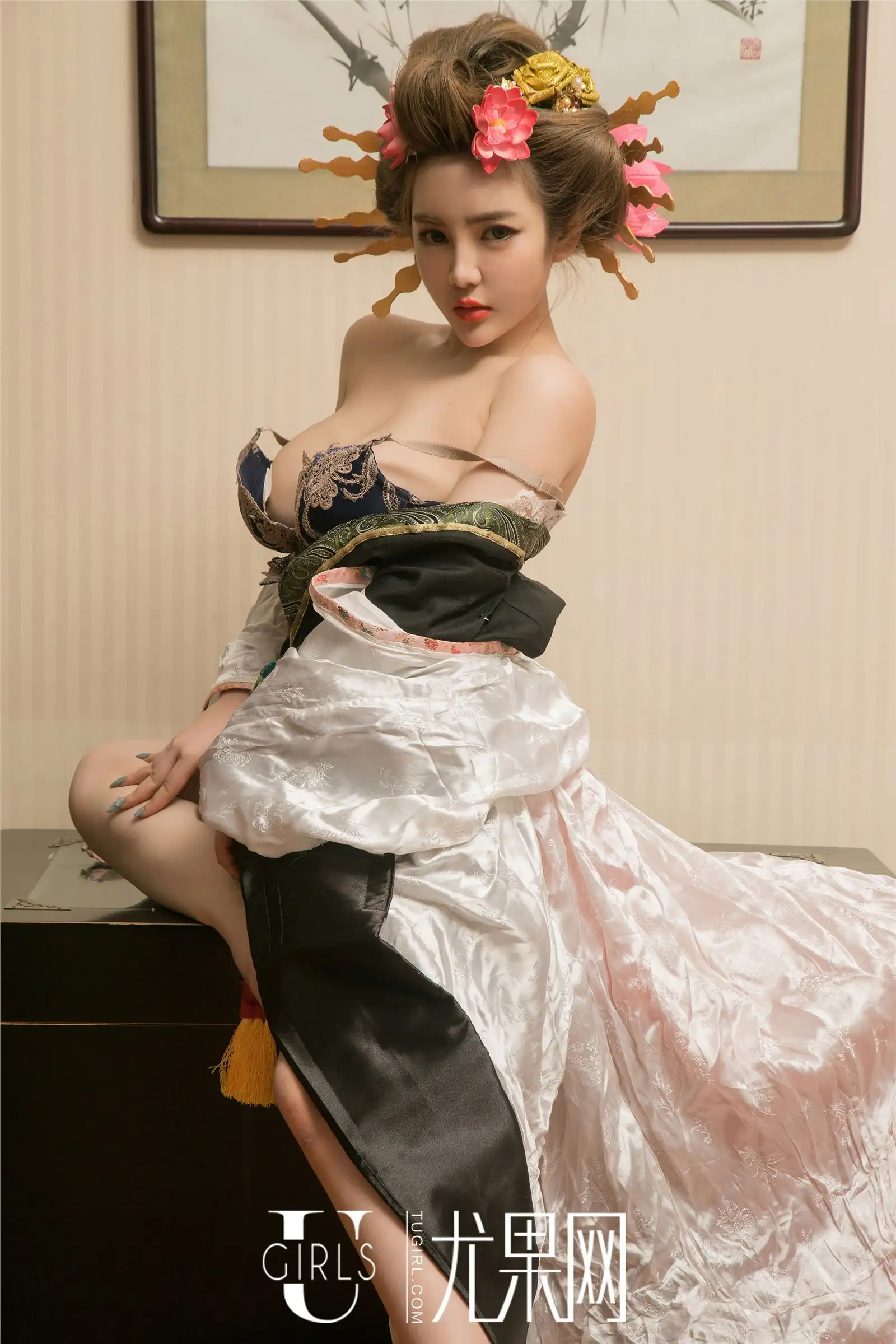 [Ugirls尤果写真] 2016.06.08 T018 温心怡