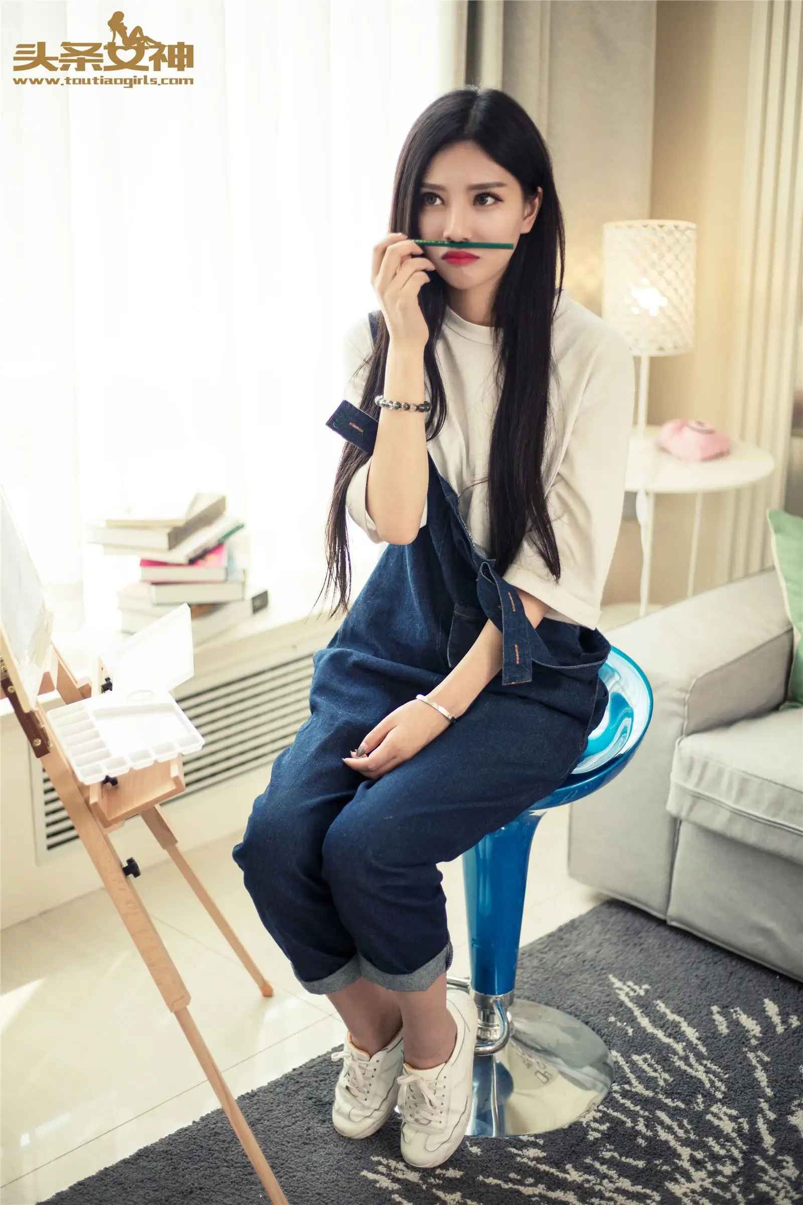 [Toutiaogirls] 2016.06.03 油画小学妹 COCO