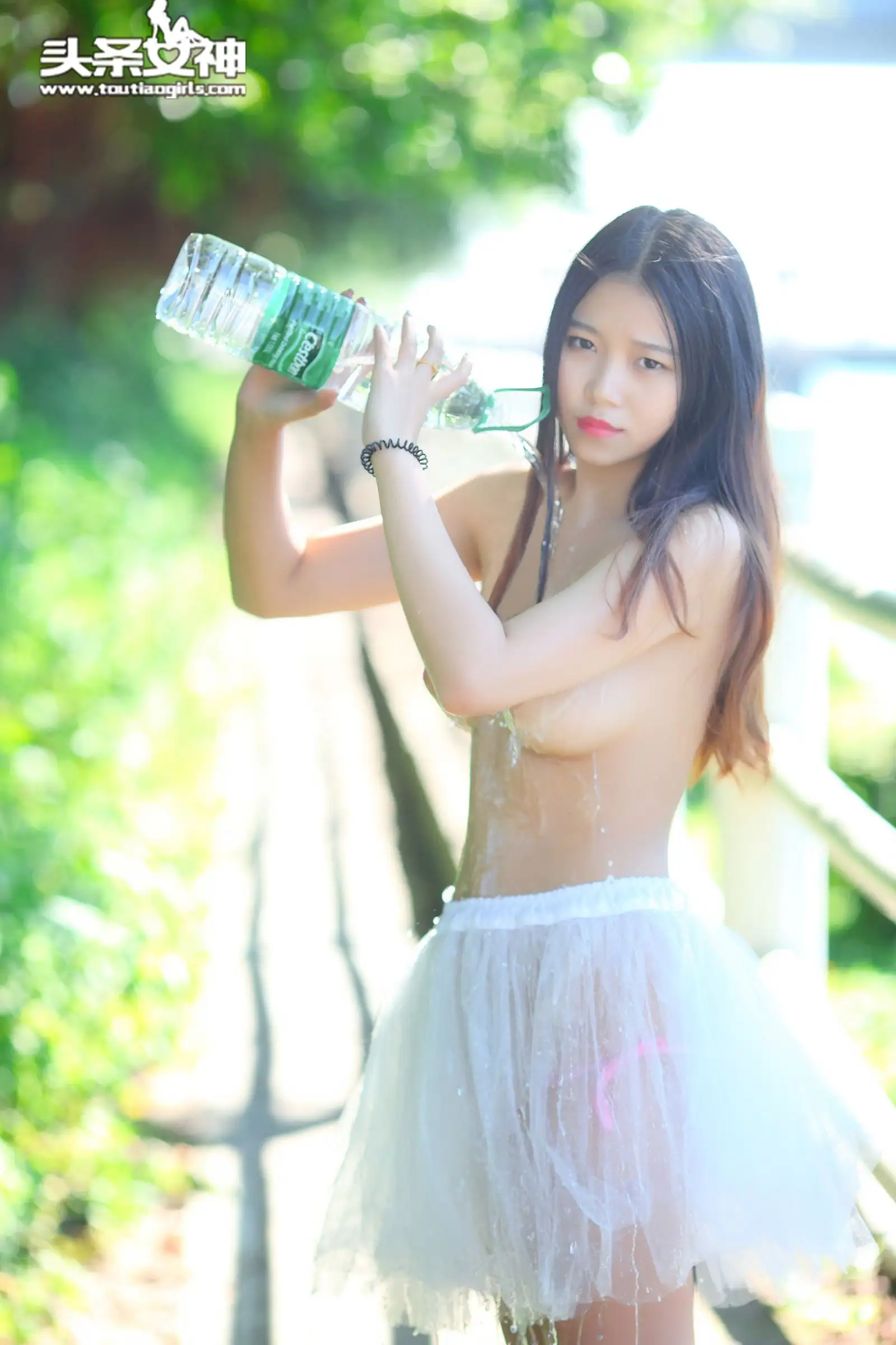 [Toutiaogirls] 2016.08.03 野外极致露出 小雨