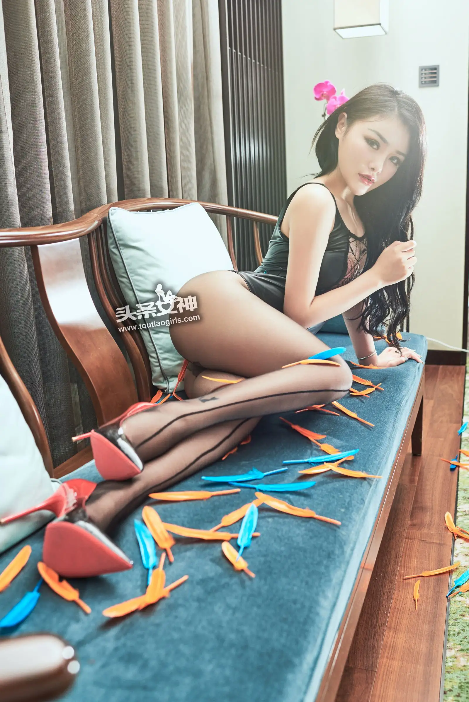 [Toutiaogirls] 2017.02.13 皮泳衣黑丝 陈宇曦