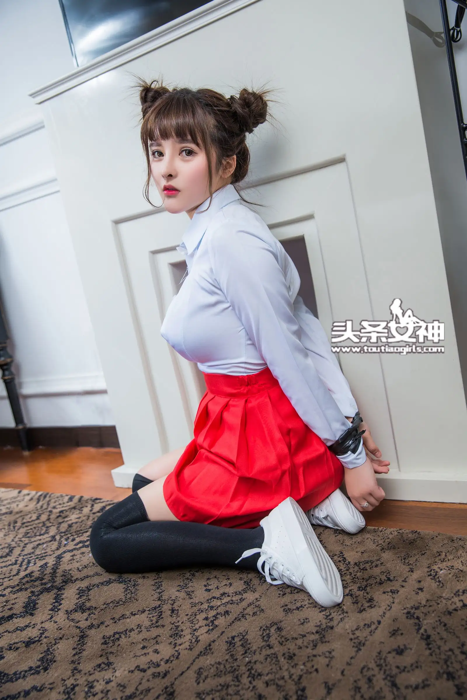 [Toutiaogirls] 2017.02.17 丰乳肥臀 杨漫妮