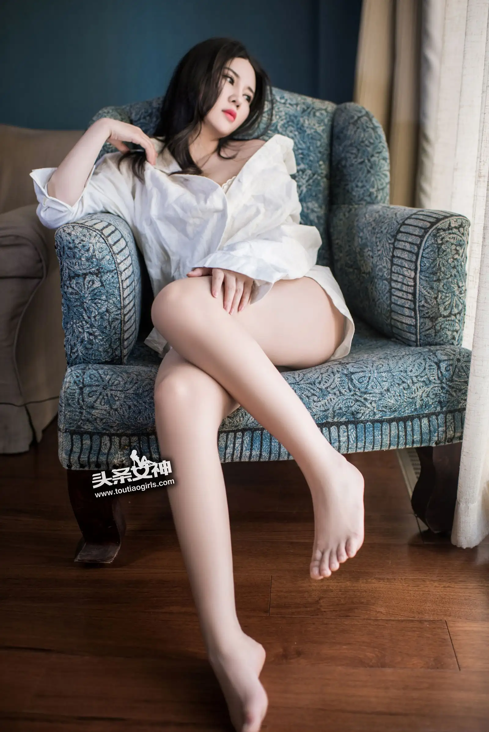 [Toutiaogirls] 2017.03.19 热情白衬衣性感开发 可儿