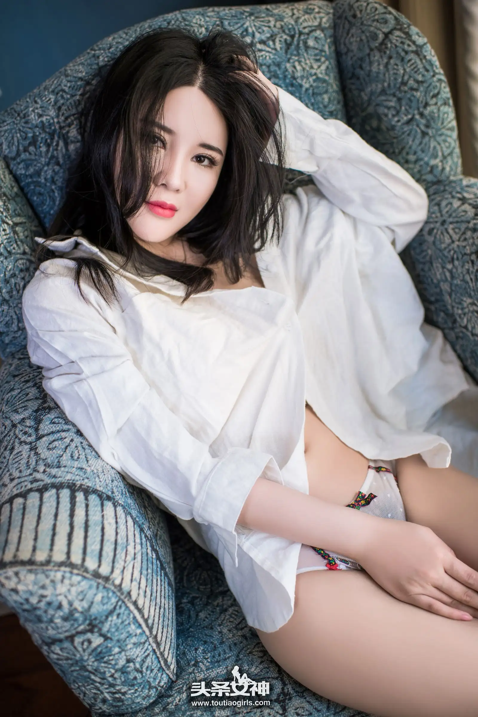 [Toutiaogirls] 2017.03.19 热情白衬衣性感开发 可儿
