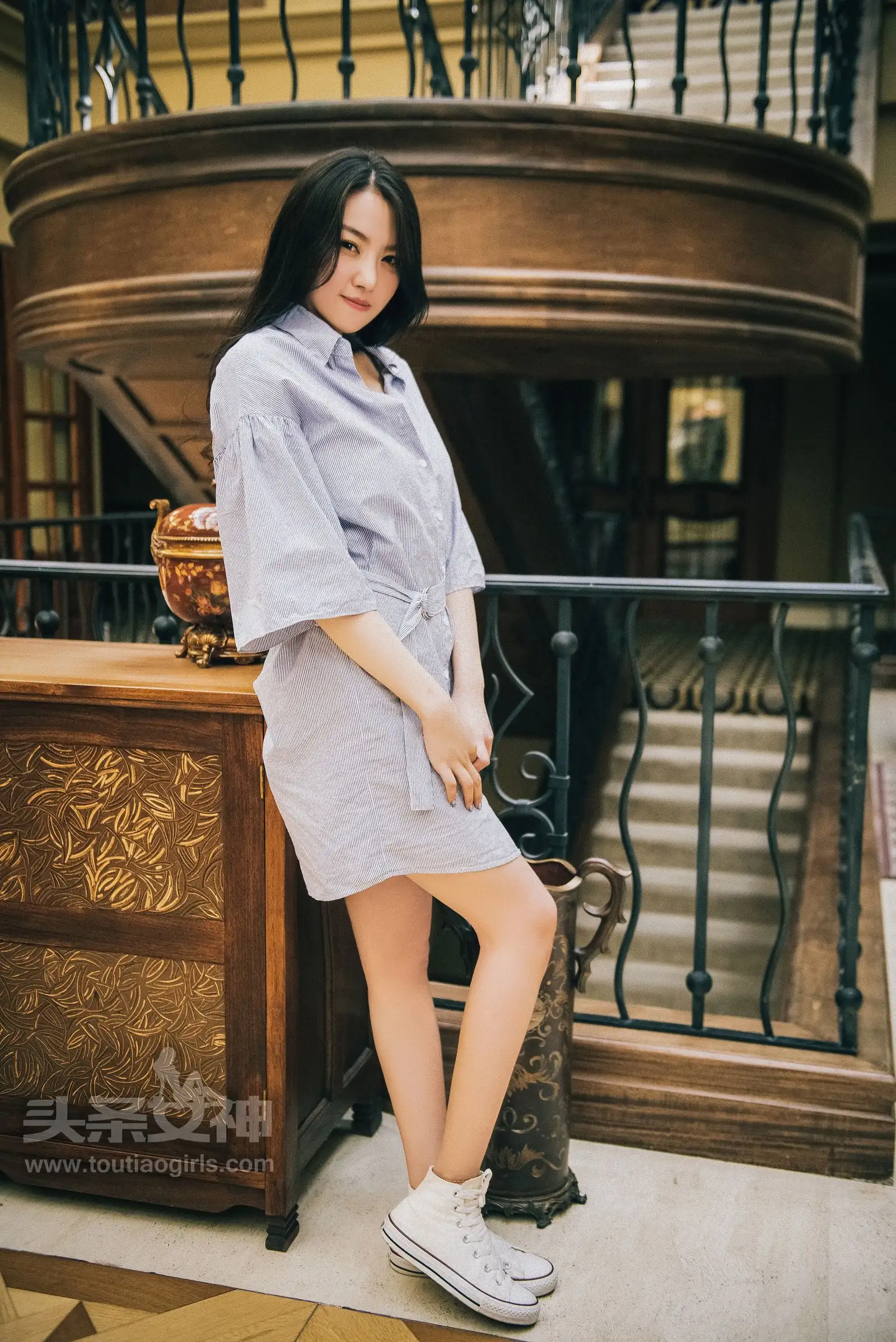 [Toutiaogirls] 2017.07.03 爱在深秋 丹丹