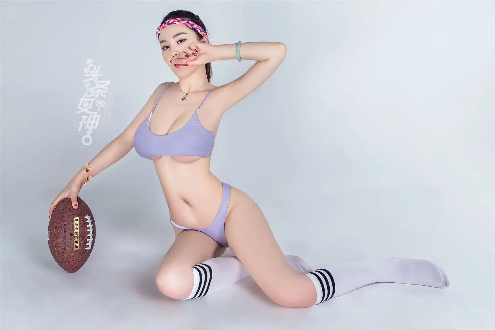 [Toutiaogirls] 2018.02.02 易阳超级碗杯
