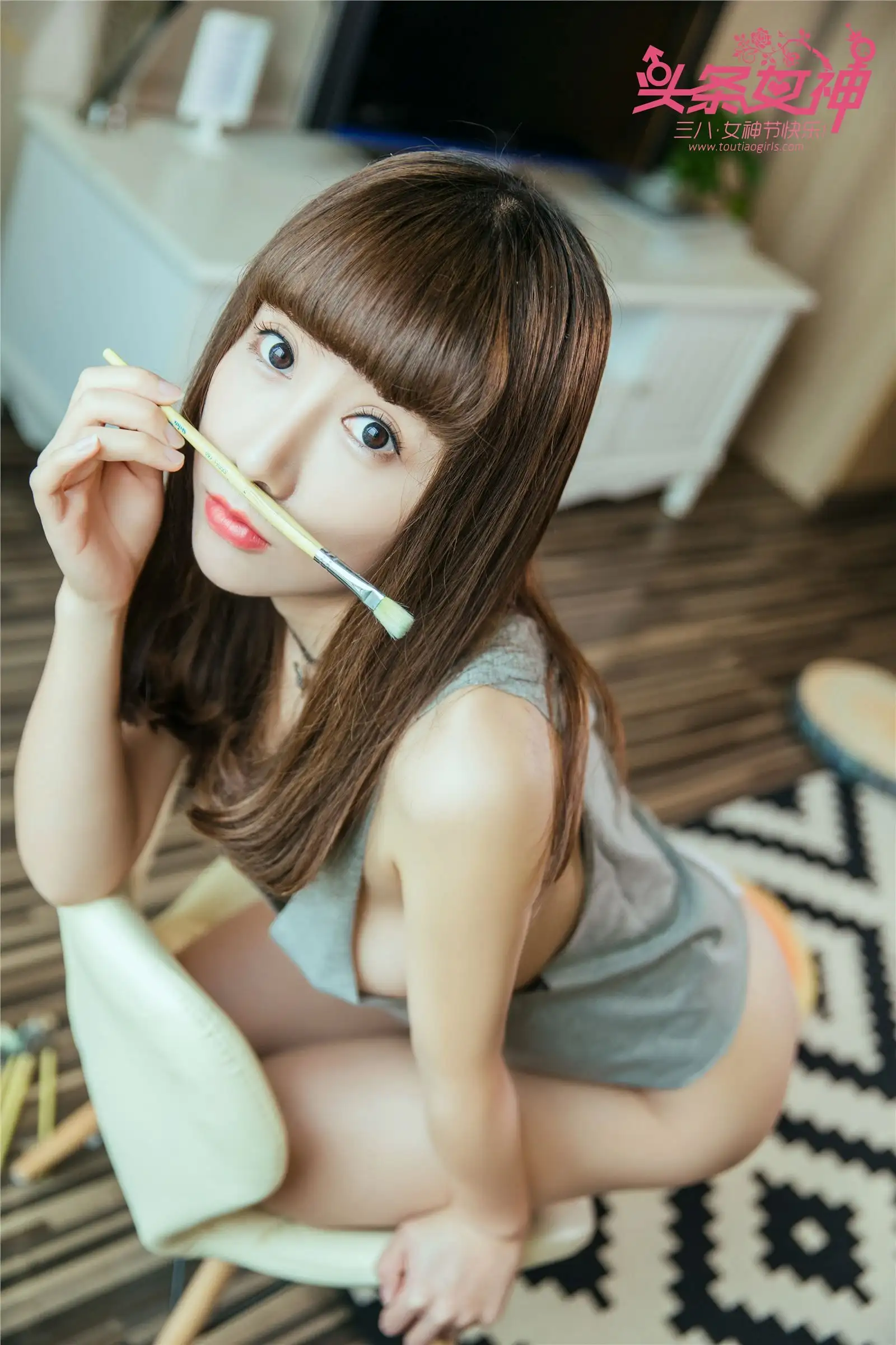 [Toutiaogirls] 2018.03.08 No.563 女神节笑笑