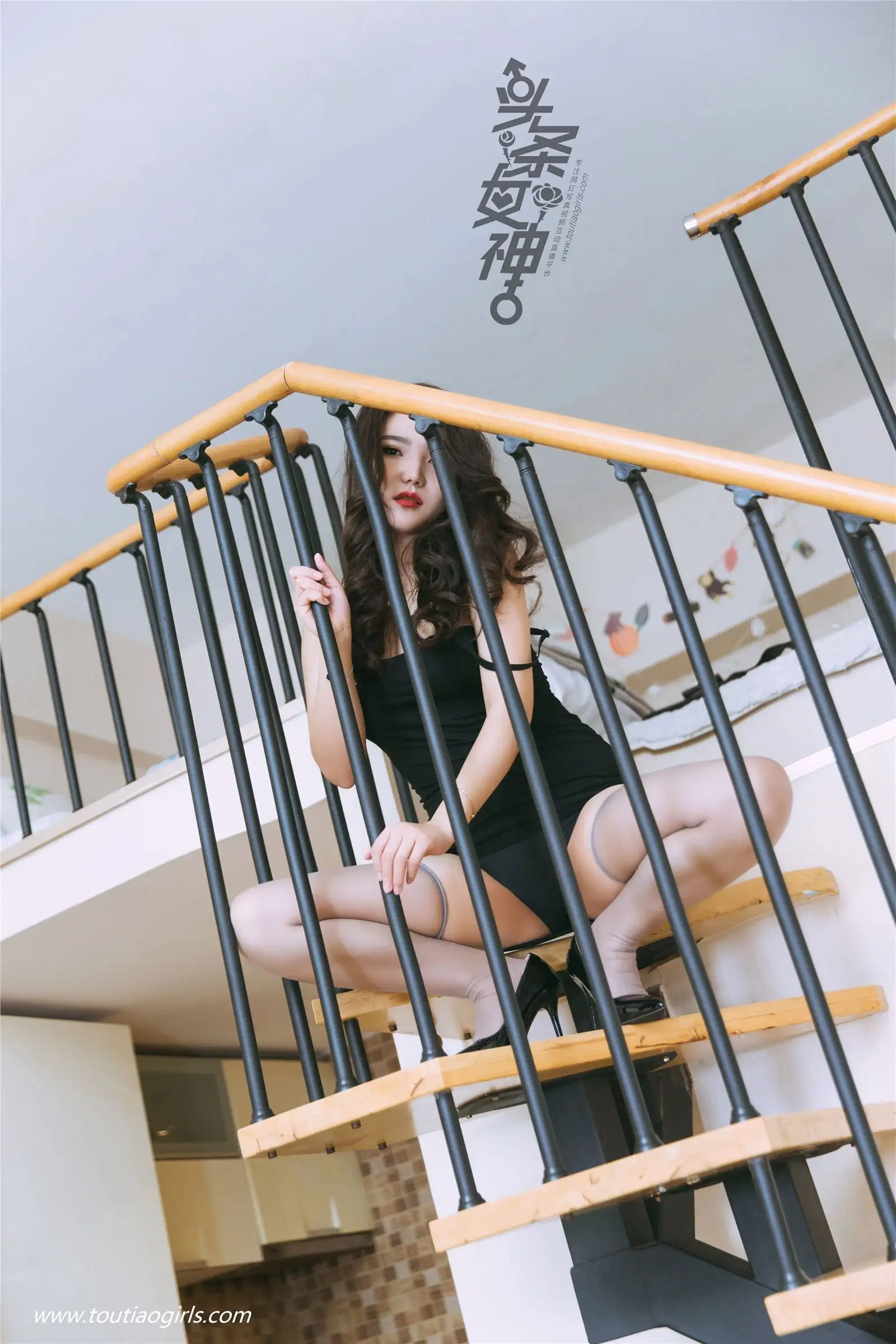 [Toutiaogirls] 2018.03.14 No.566 小唐蜜汁熟女